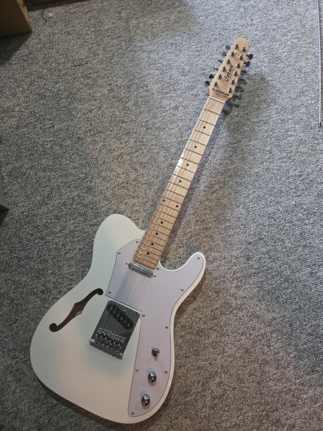 RIGHT HANDED 12 STRING SEMI-HOLLOW VINTAGE WHITE NEW THIN-LINE ELECTRIC GUITAR