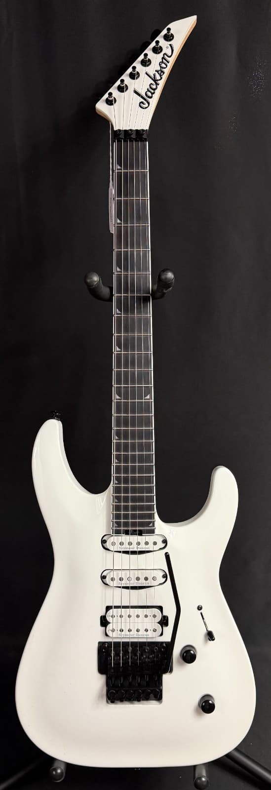 Jackson Pro Plus Soloist SLA3 Electric Guitar Snow White Finish w/ Gig Bag