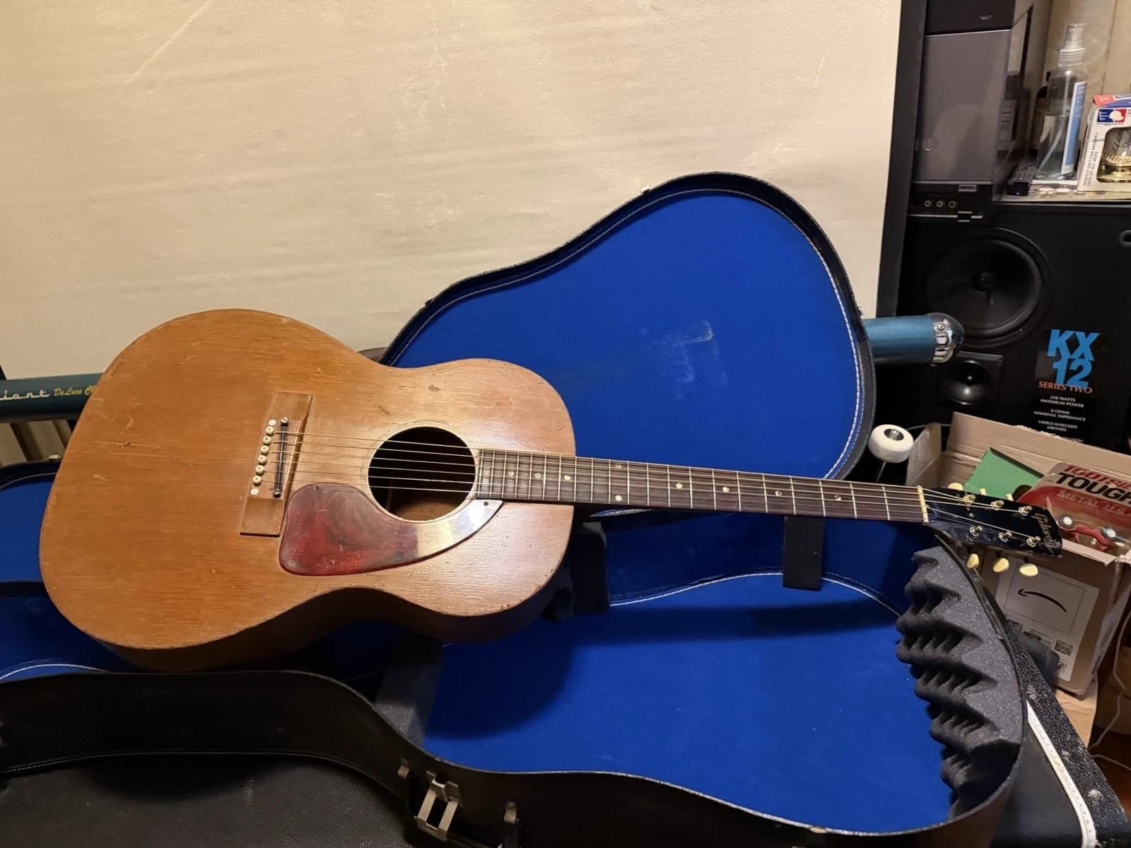 Vintage Gibson B15 Acoustic Guitar