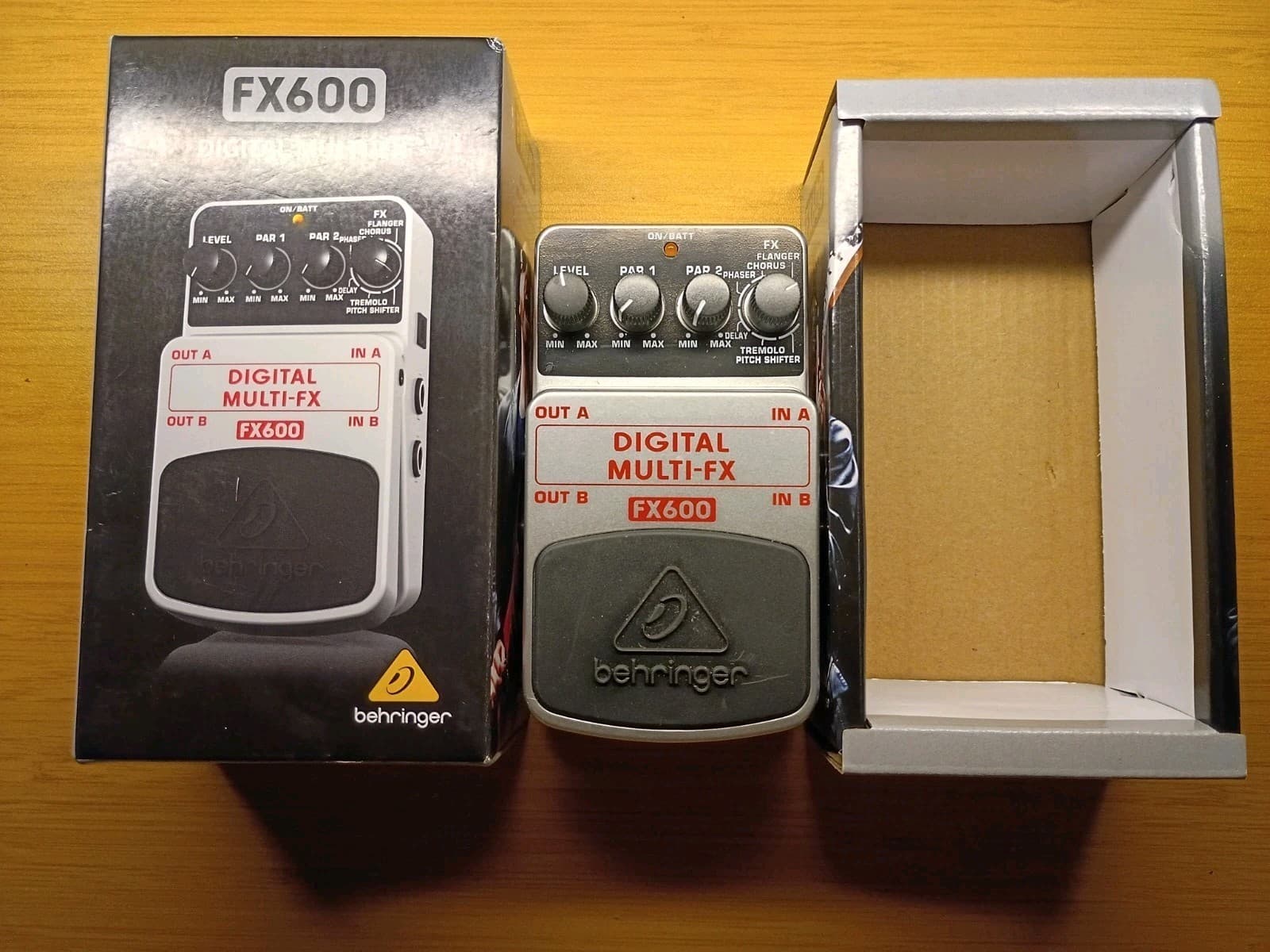 Behringer Fx600 Multi-Effector Electric Guitar Effecter