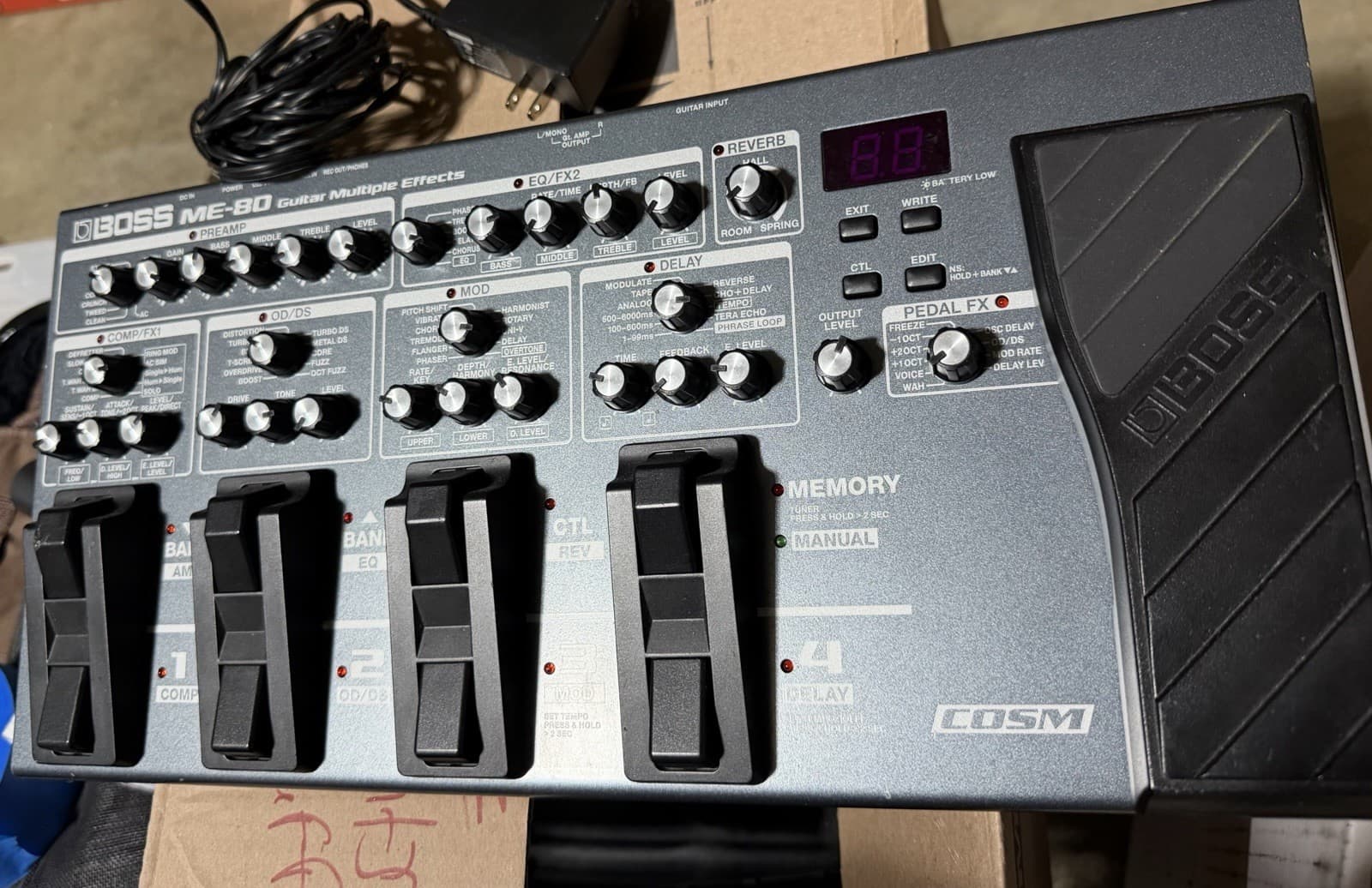 Boss ME-80 Digital Multi-Effects Pedalboard for Electric Guitar