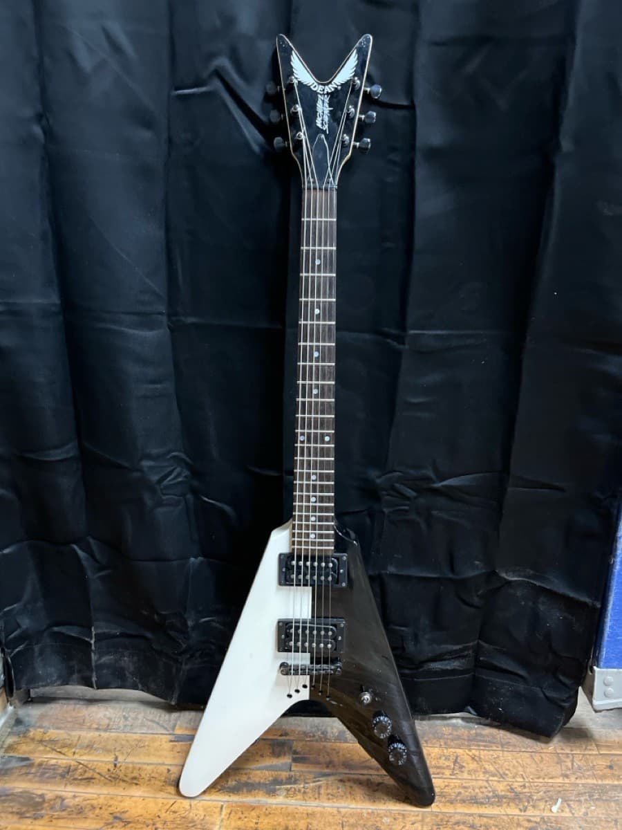 DEAN GUITARS MICHAEL SCHENKER FLYING V 6 STRING ELECTRIC GUITAR (H83004005)