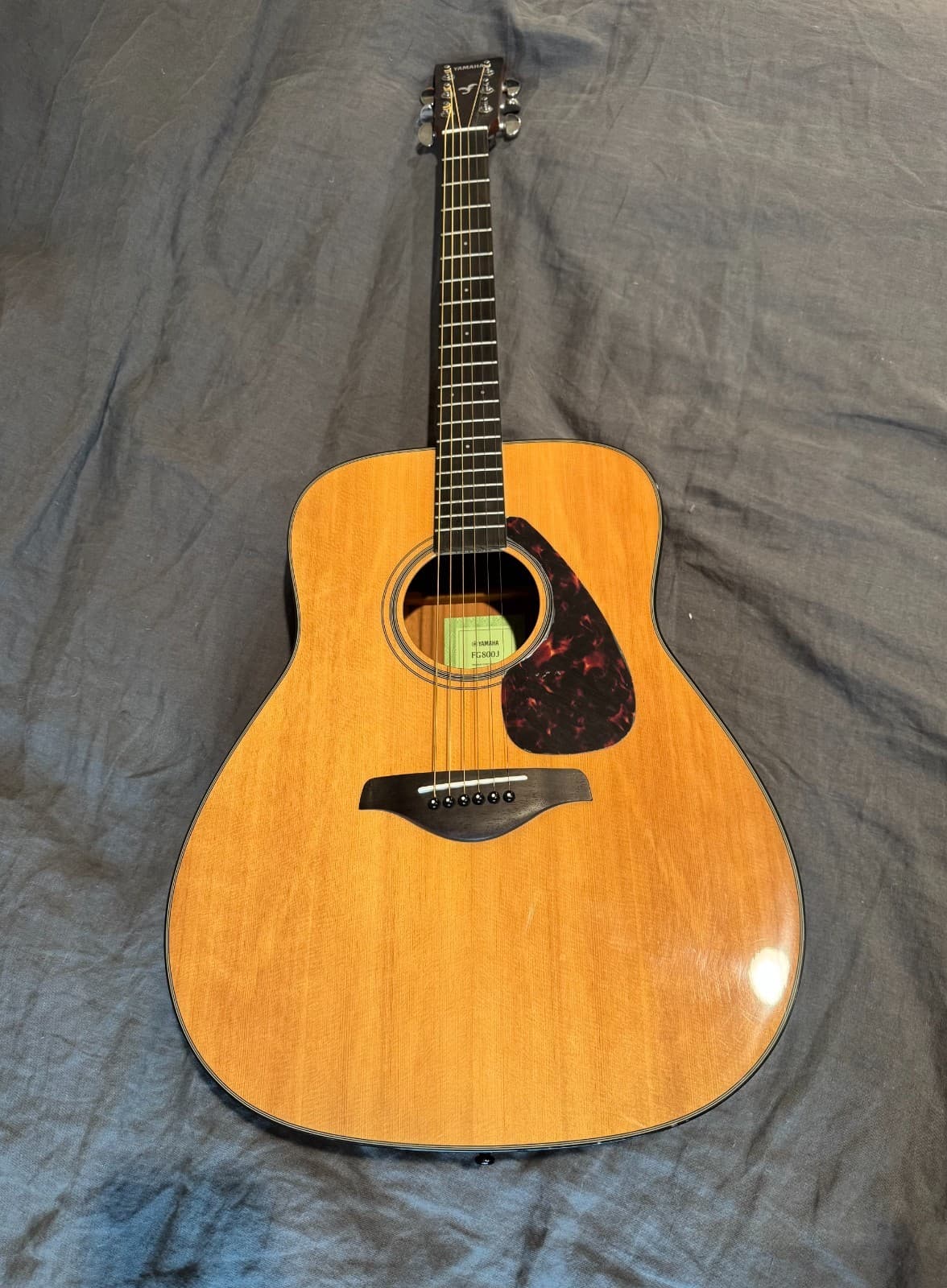Yamaha FG800J Solid Top Acoustic Guitar - Natural Finish