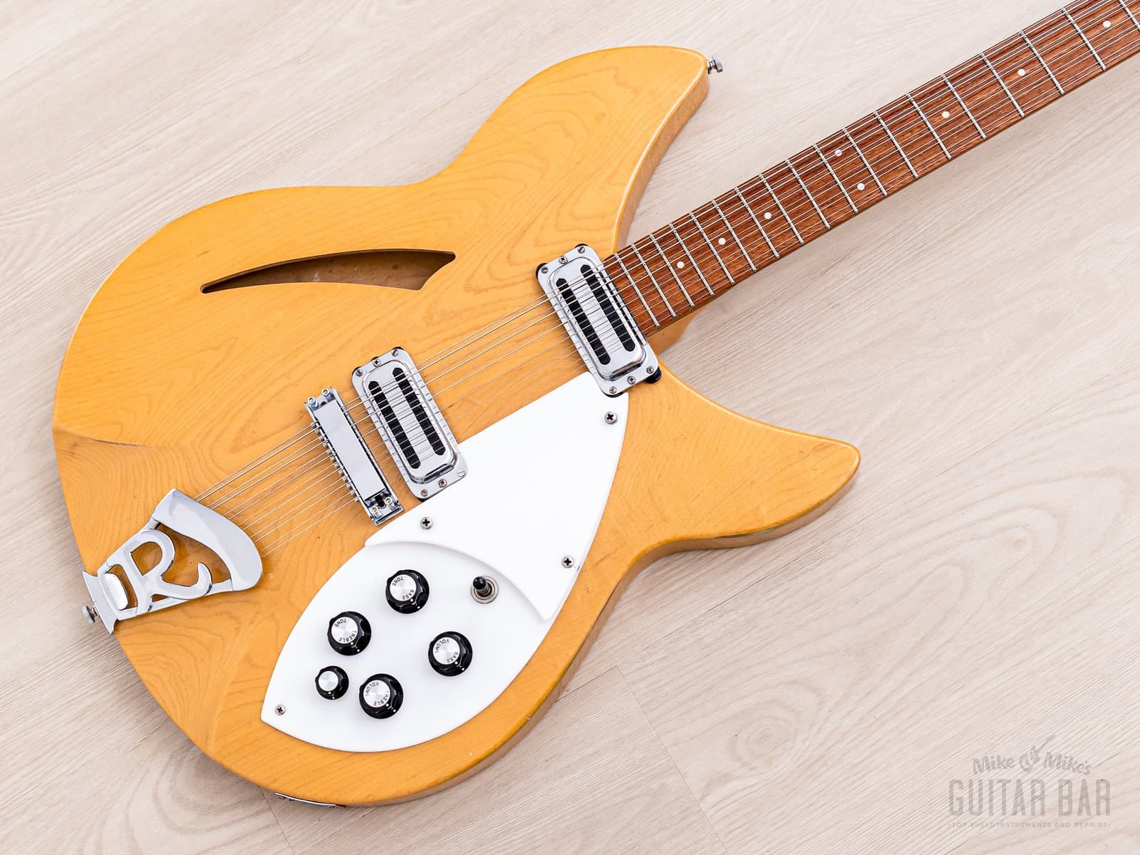 1966 Rickenbacker 330/12 Vintage 12-String Electric Guitar Mapleglo w/ Case