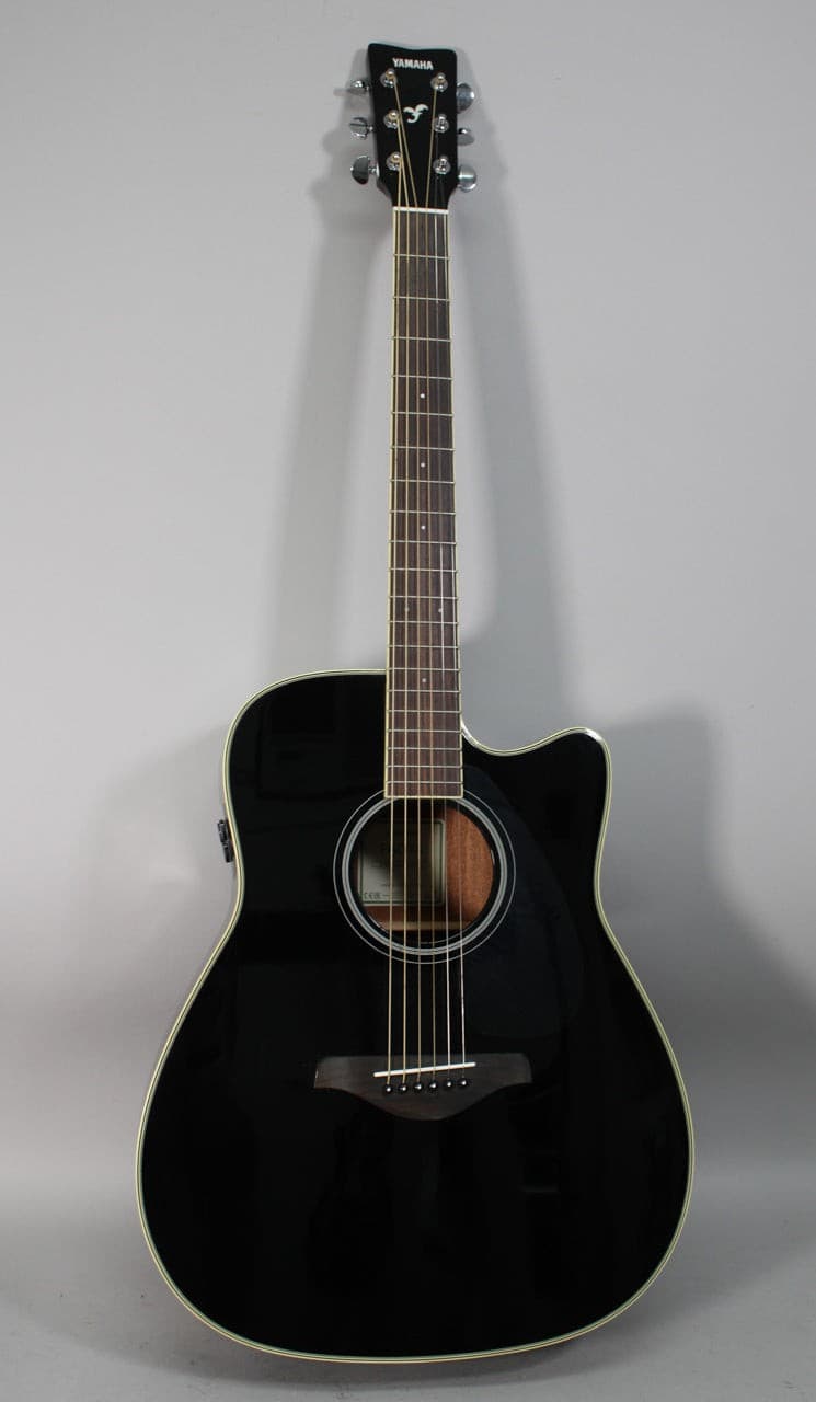 Yamaha FGC-TA TransAcoustic Dreadnought Cutaway Acoustic-Electric Guitar Black