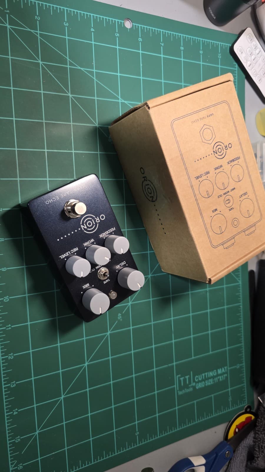 Universal Audio UAFX Orion Tape Echo Guitar Pedal Effects Delay