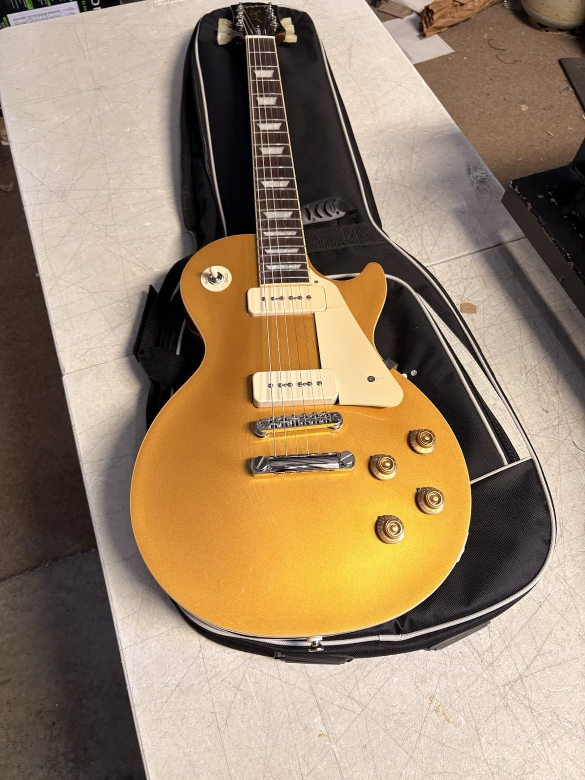 Epiphone Les Paul Standard '50s Electric Guitar p90, cracks in neck