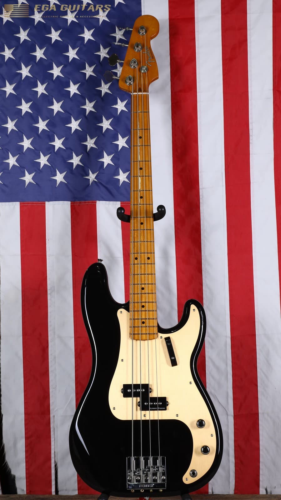 Fender Vintera II '50s Precision Bass with Maple Fretboard - Black