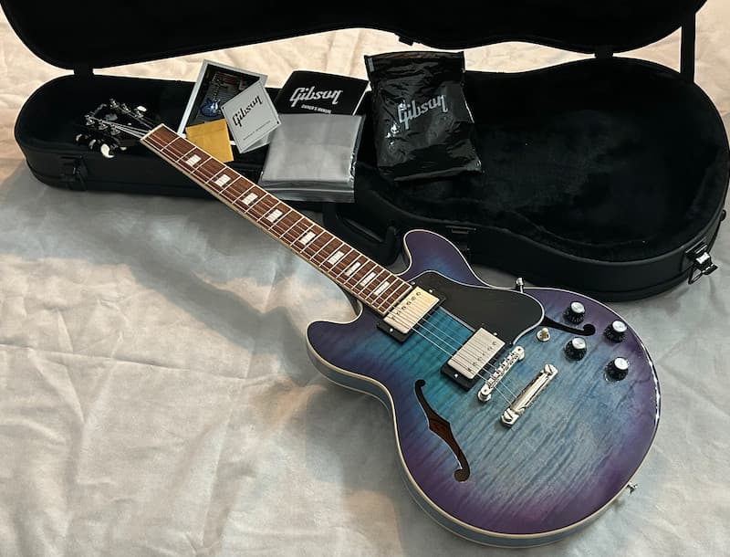 Gibson ES-339 Electric Guitar 2022 Blueberry Burst Excellent Case Candy Figured