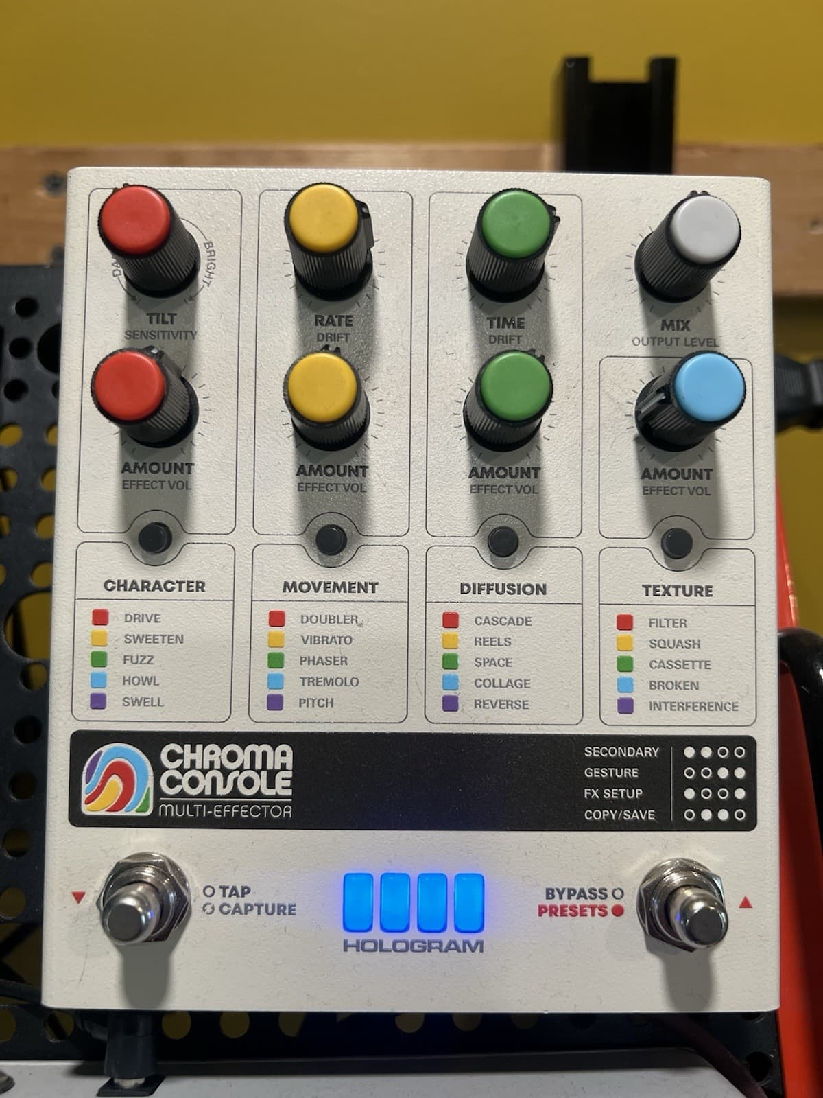 Hologram Electronics Chroma Console Multi Effects Guitar Pedal