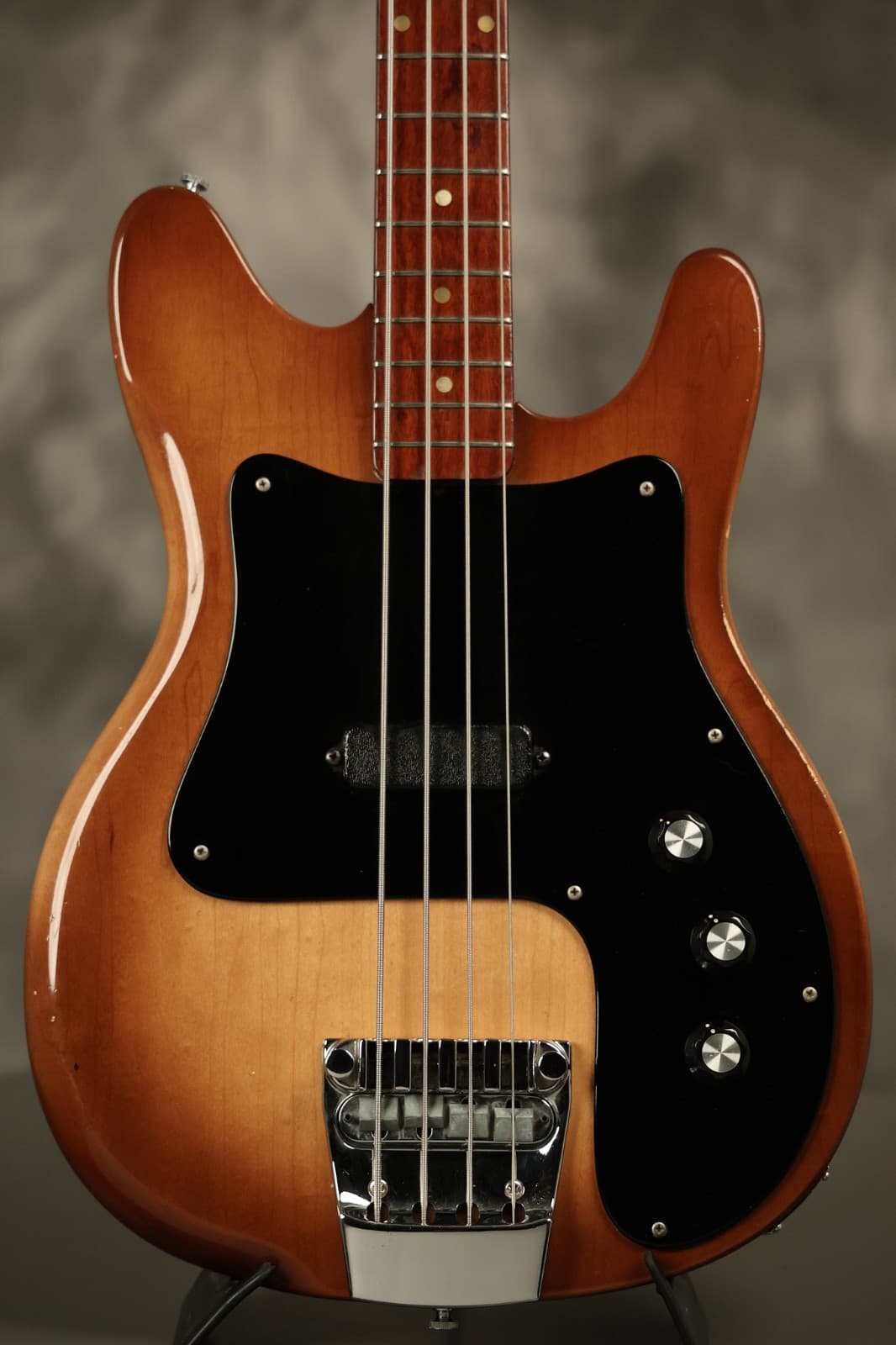1976 Rickenbacker 3001 Bass Autumnglo