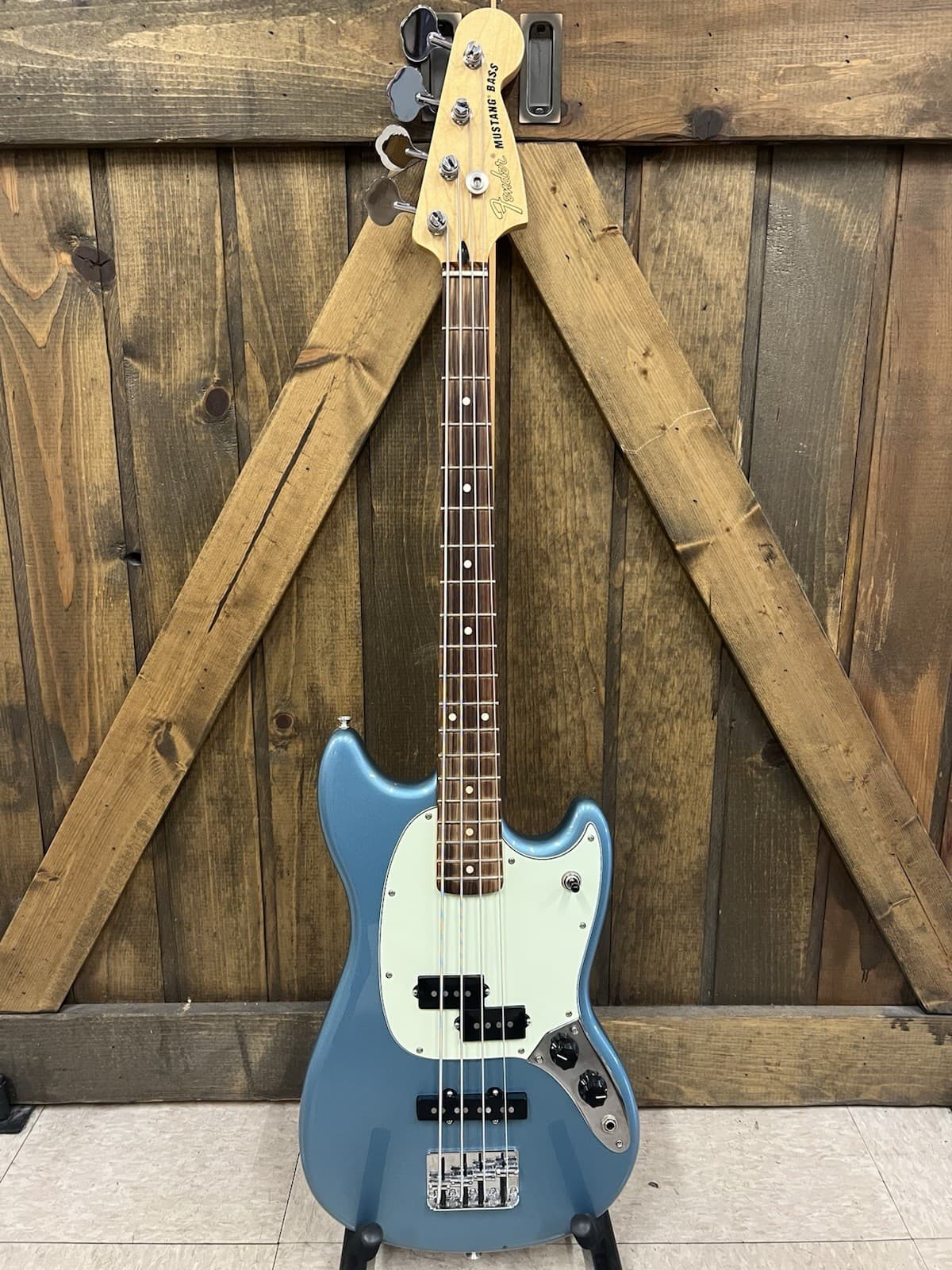 2020 Fender Mustang Bass Guitar Limited Edition PJ - Tidepool - Made in Mexico