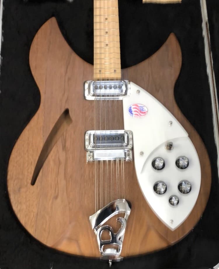 Rickenbacker 330W-12 Electric 12 string Guitar with OHSC - USED - GREAT
