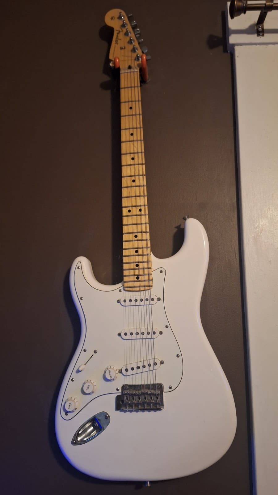 Fender Player Series Stratocaster Electric Guitar LEFTY Left Handed
