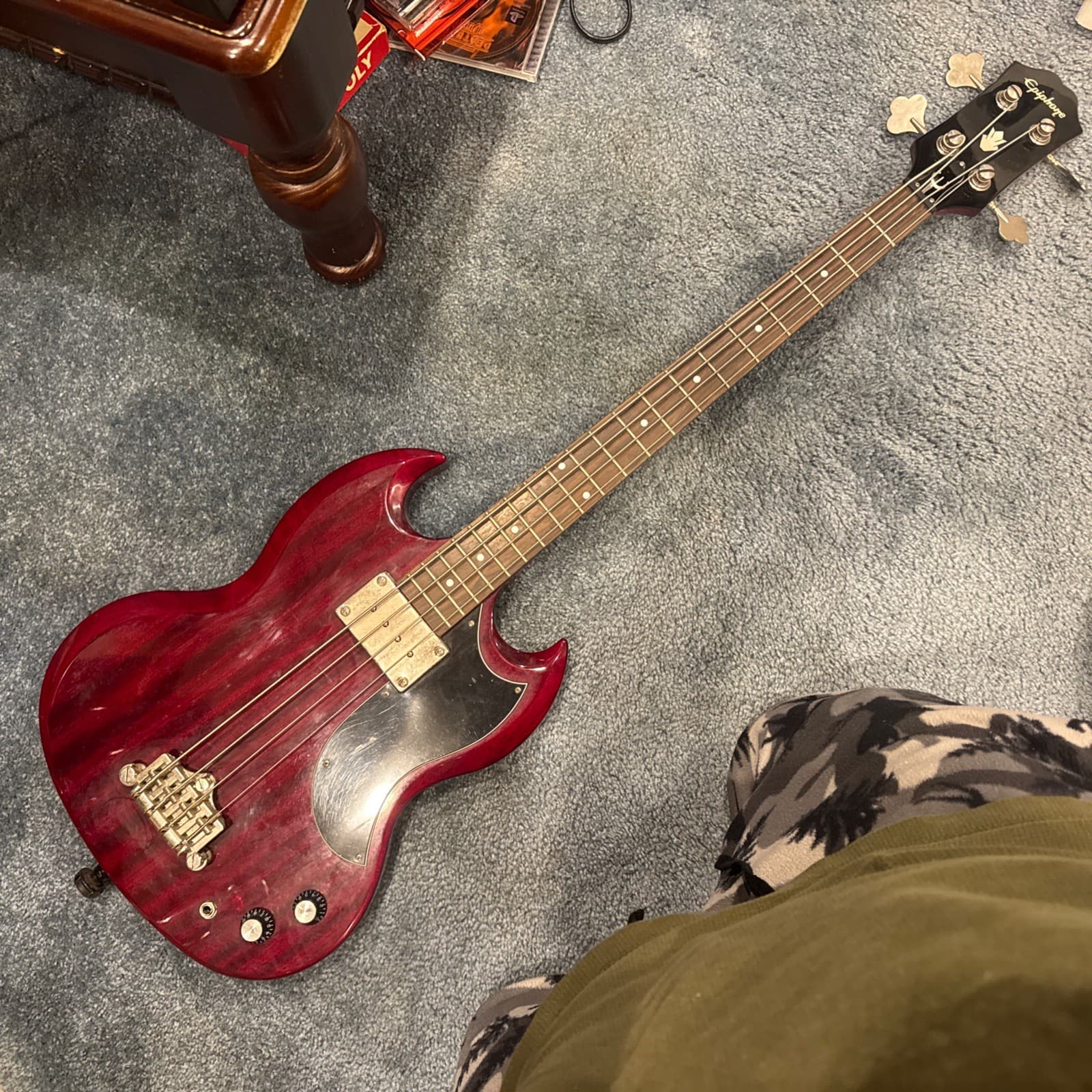 Epiphone EB-0 Electric Bass Guitar