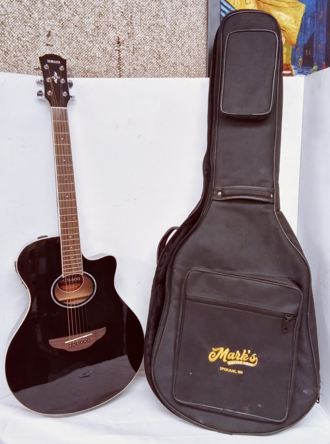 YAMAHA APX600M Acoustic Eletric Guitar