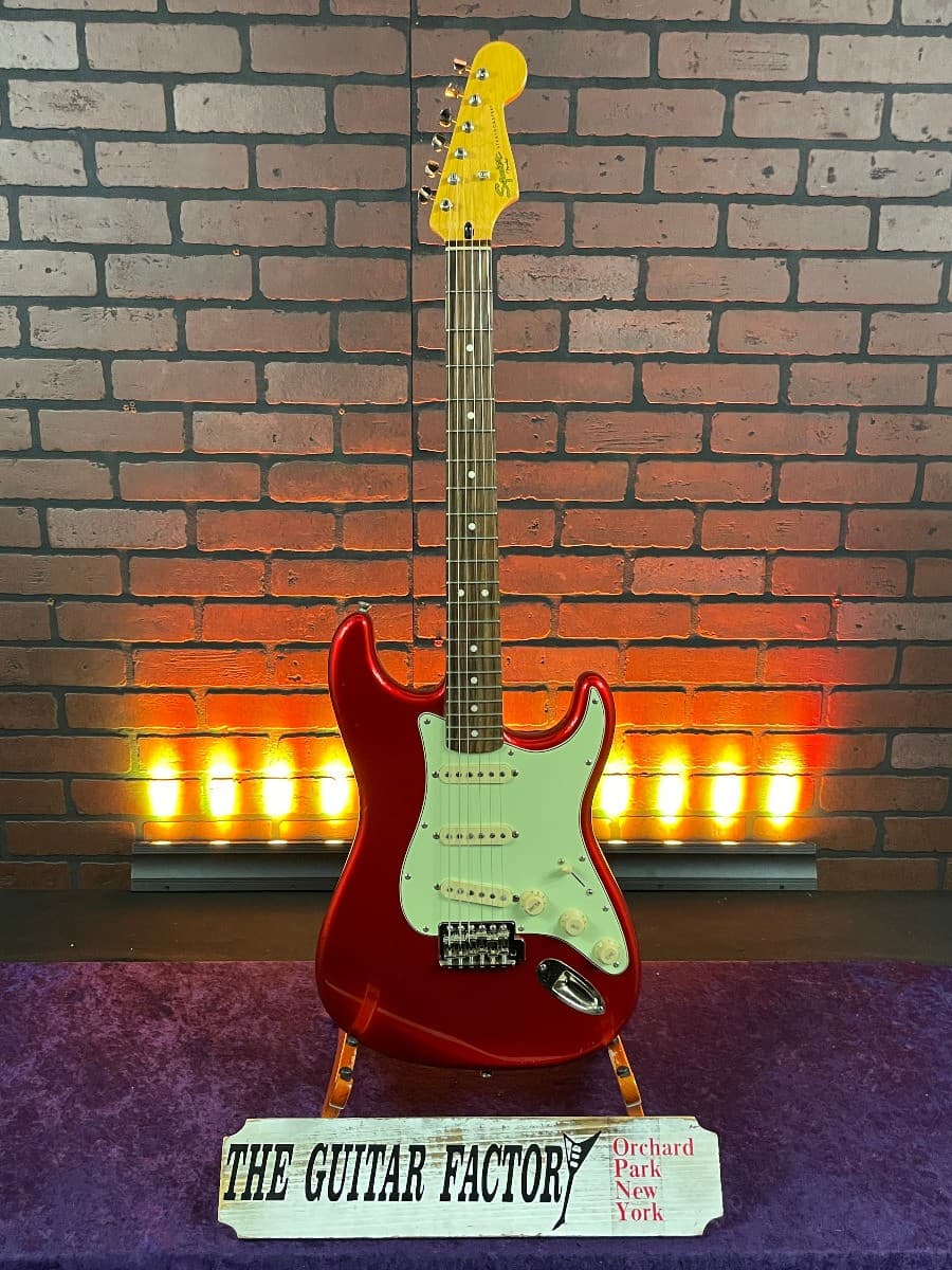 2010 Squier Classic Vibe Stratocaster '60s, Rosewood Fingerboard, Candy Apple...