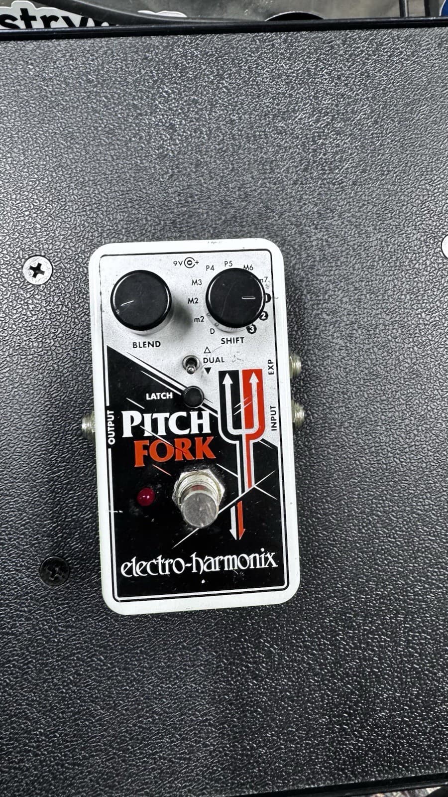Electro-Harmonix Pitch Fork Digital Pitch Shifter Pedal for Guitar Bass
