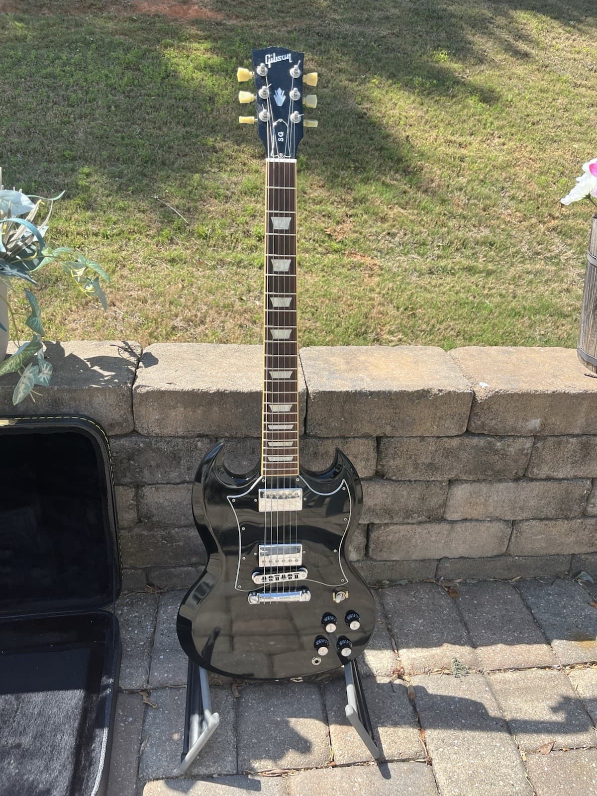 2010 Gibson SG Standard Electric Guitar Black