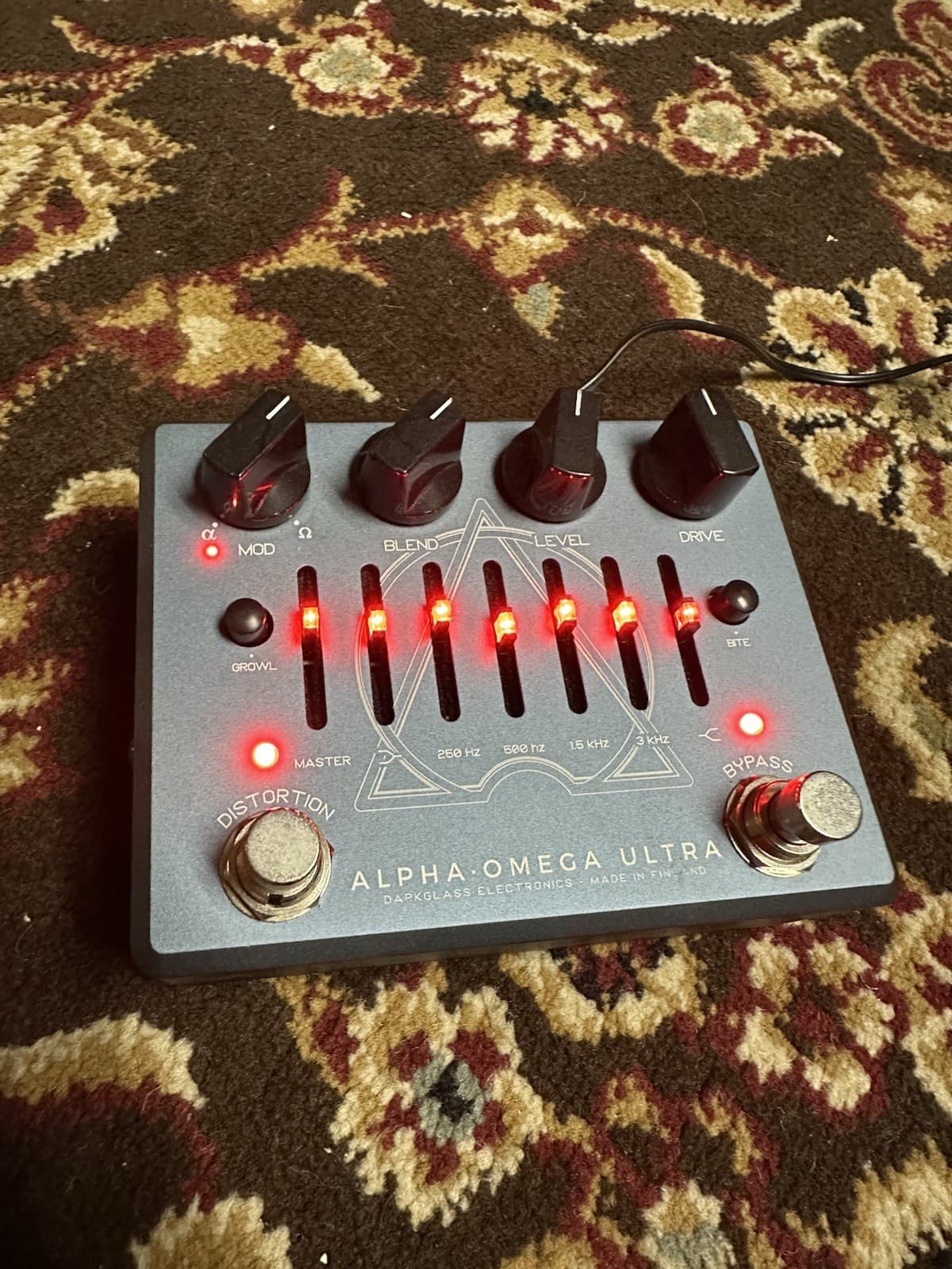 DarkGlass Alpha Omega Ultra Bass DI Distortion Pedal