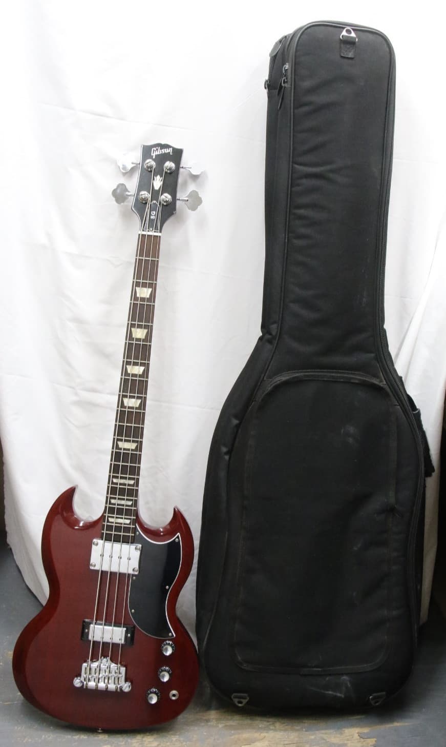 Gibson SG Standard Bass Heritage Cherry Electric Guitar - 2012