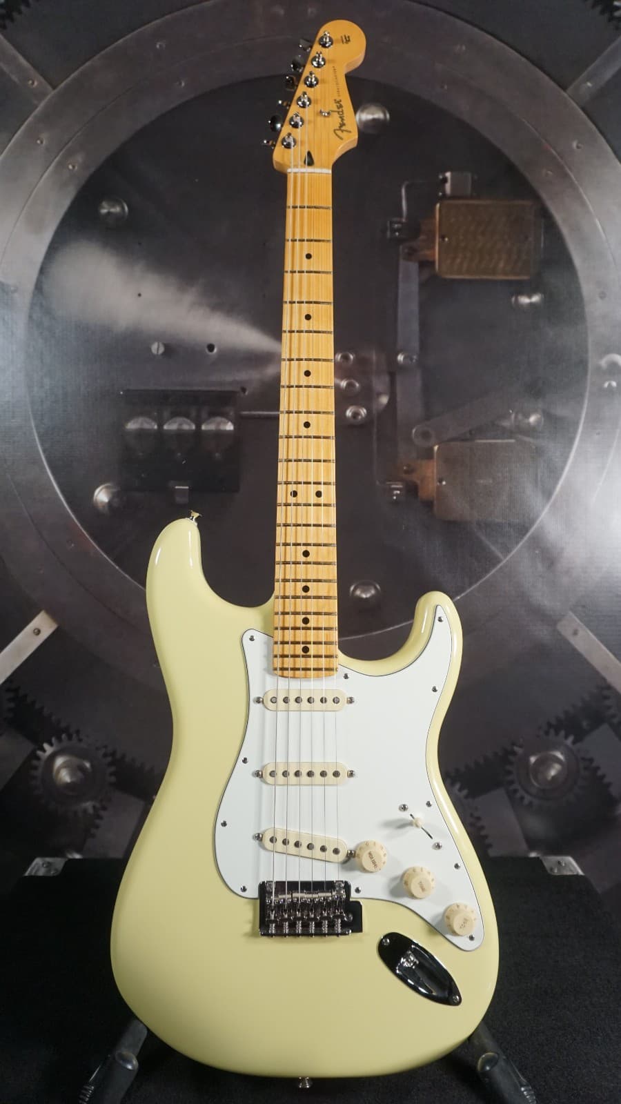 Fender Player II Stratocaster Electric Guitar - Hialeah Yellow with Maple Finger