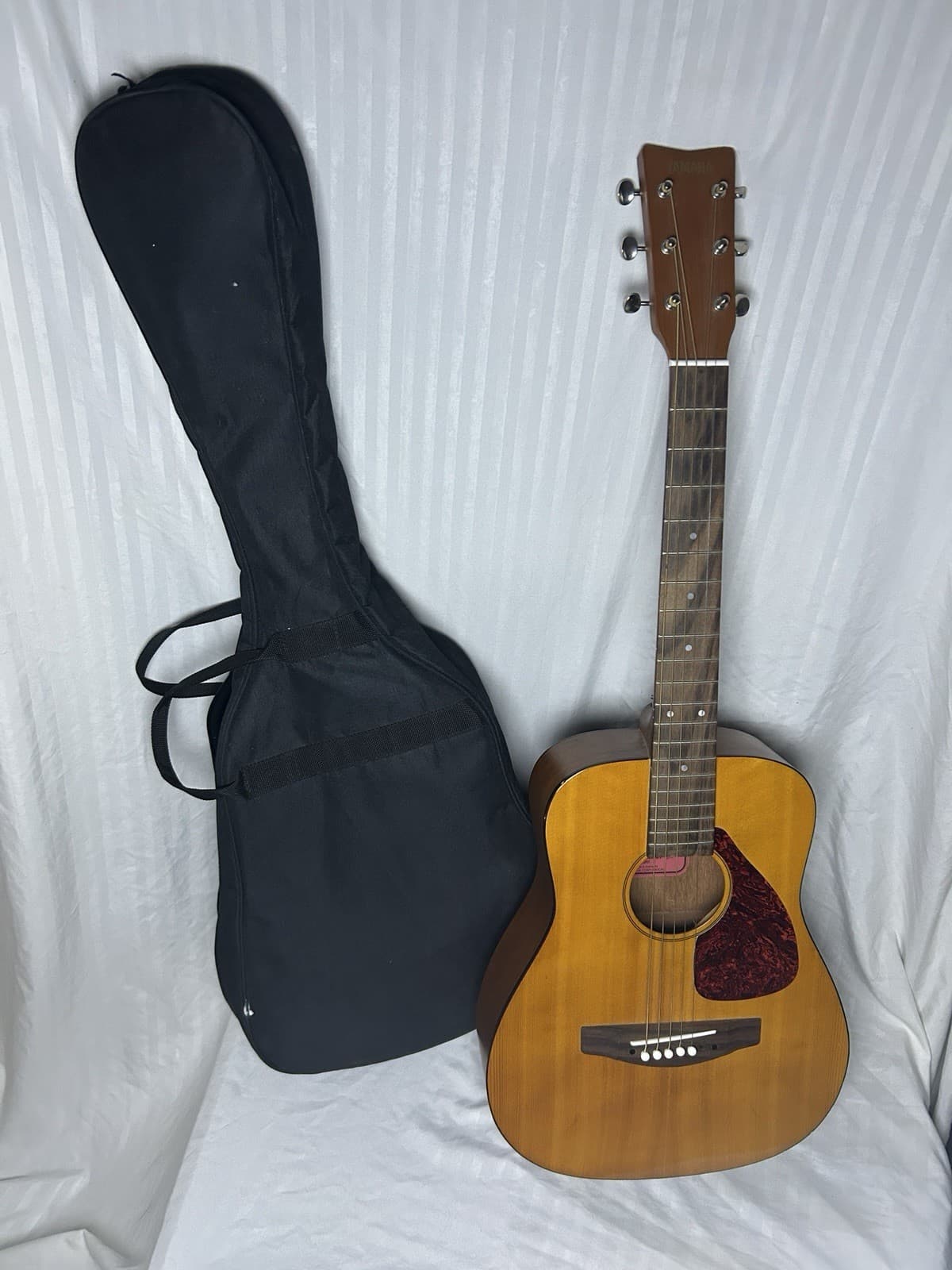 Yamaha FG-Junior JR1 3/4 Acoustic Guitar Brown 6-String Right-Handed w/Gig Bag