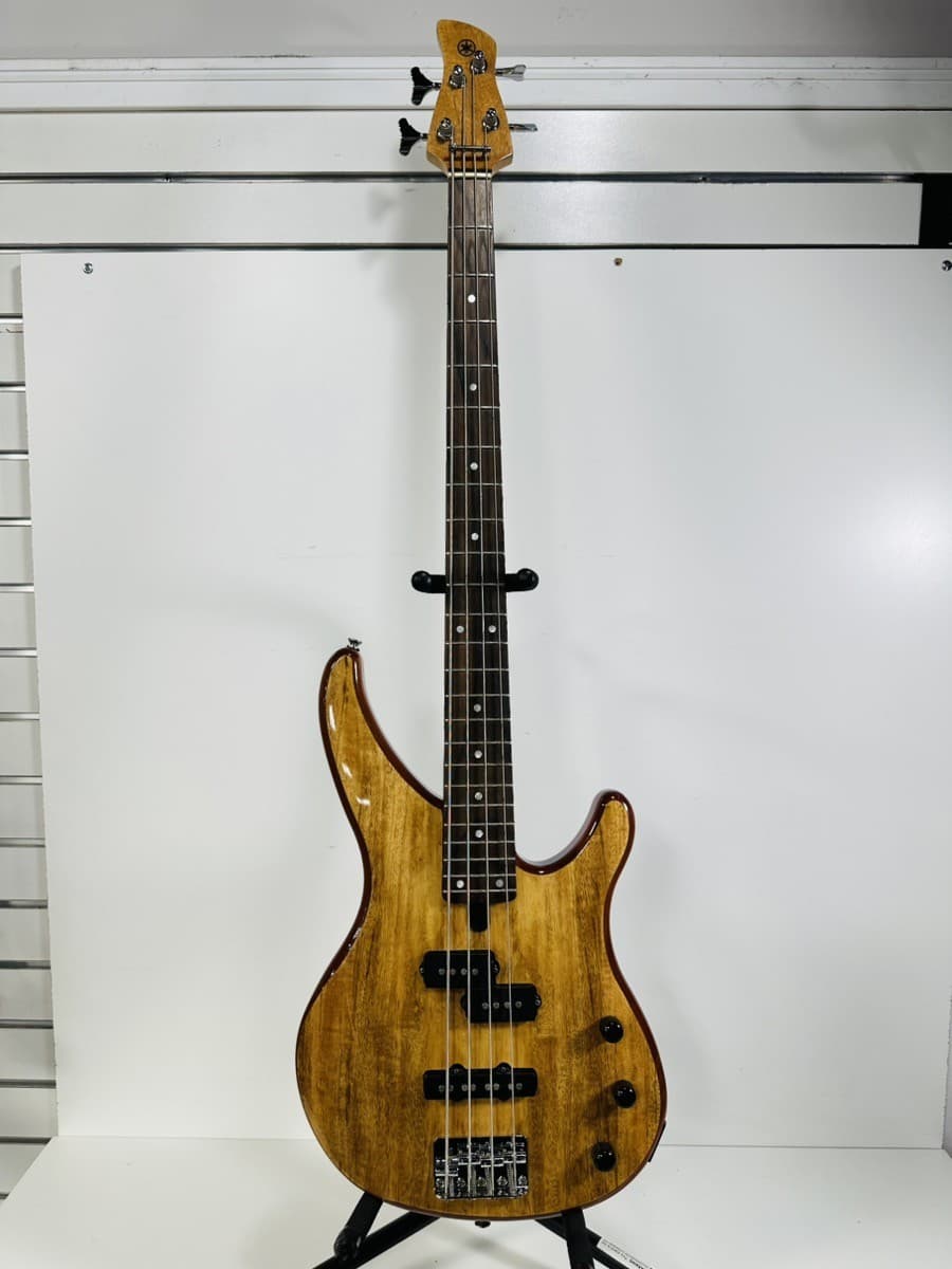 Yamaha TRBX174EW Mango Wood 4-String Bass (P03067020)