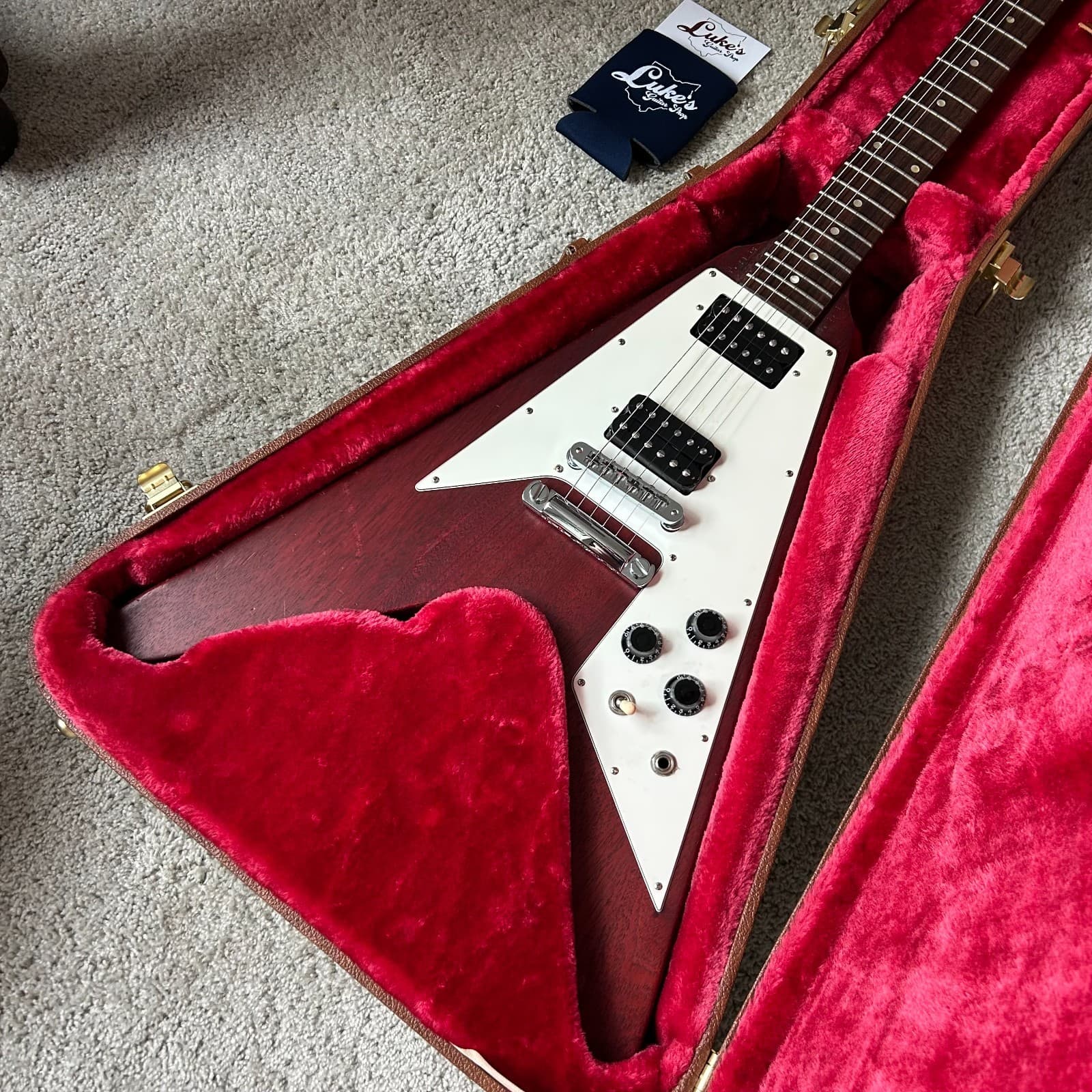 Gibson Flying V 2008 Faded Cherry Electric Guitar with Hard Case