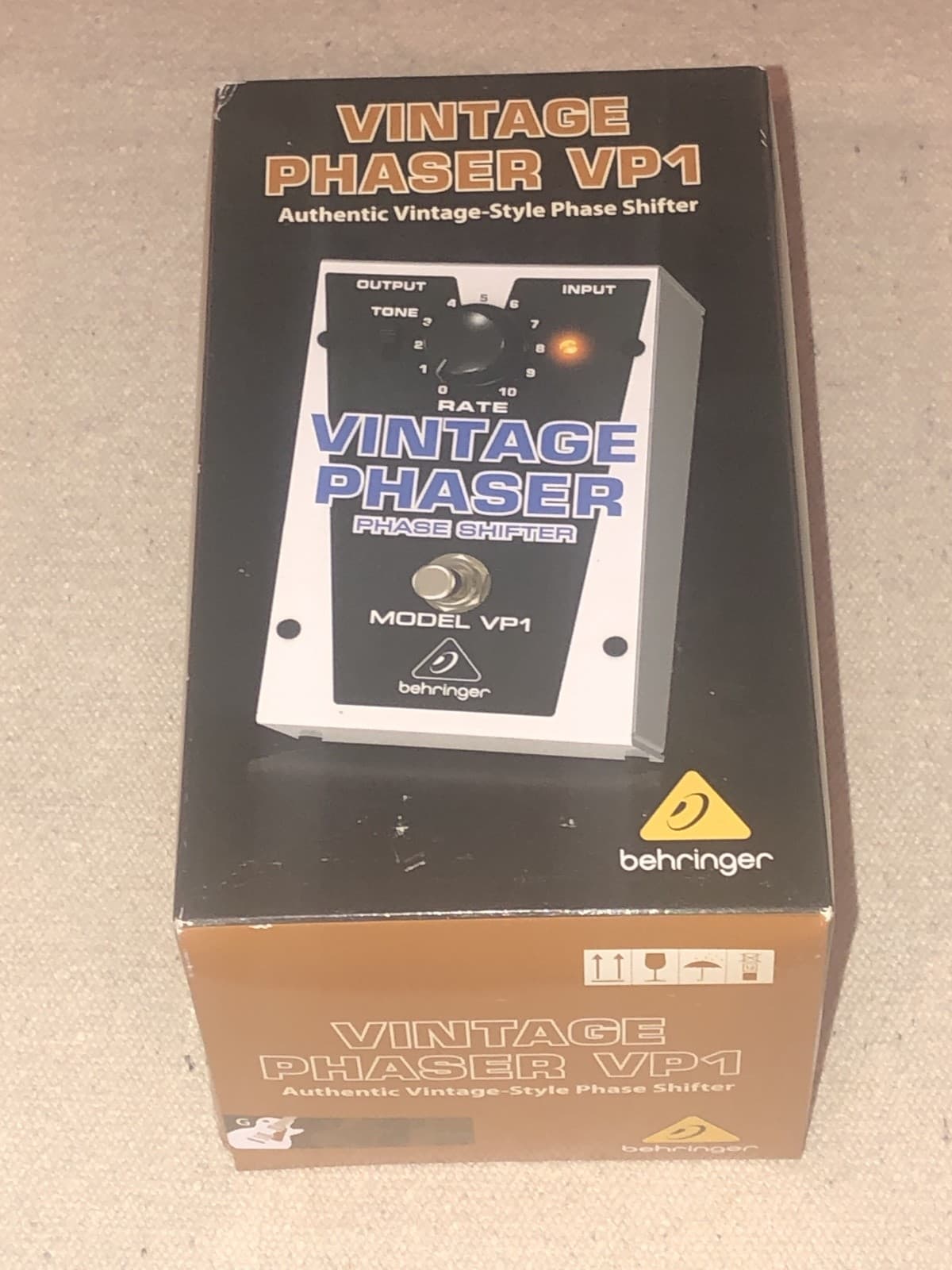 Behringer Vintage Phaser Guitar Effect Pedal Phase Shifter Used VP1