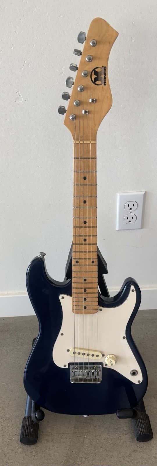 Hondo 1/2 Size Mini Strat Electric Guitar For Kids, Small Hands & Travel