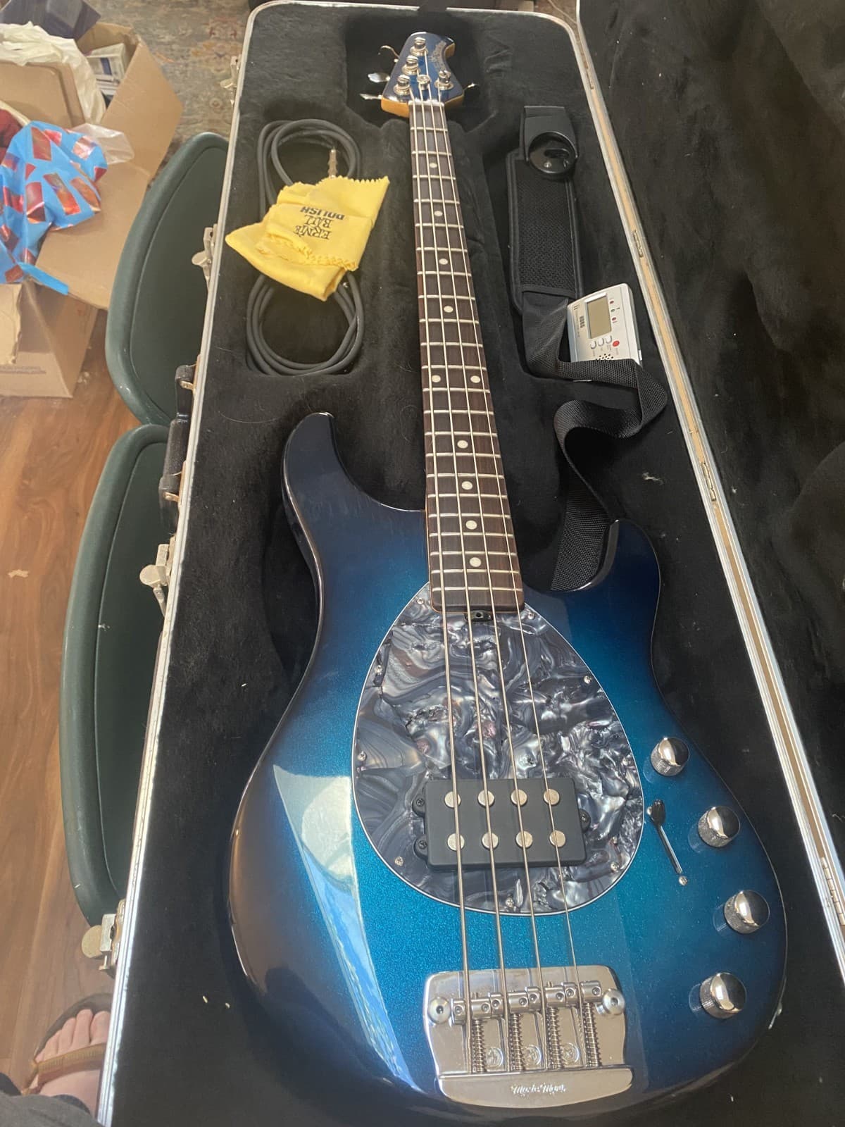 Ernie Ball Music Man by Sterling electric SPECIAL EDITION bass with hard case