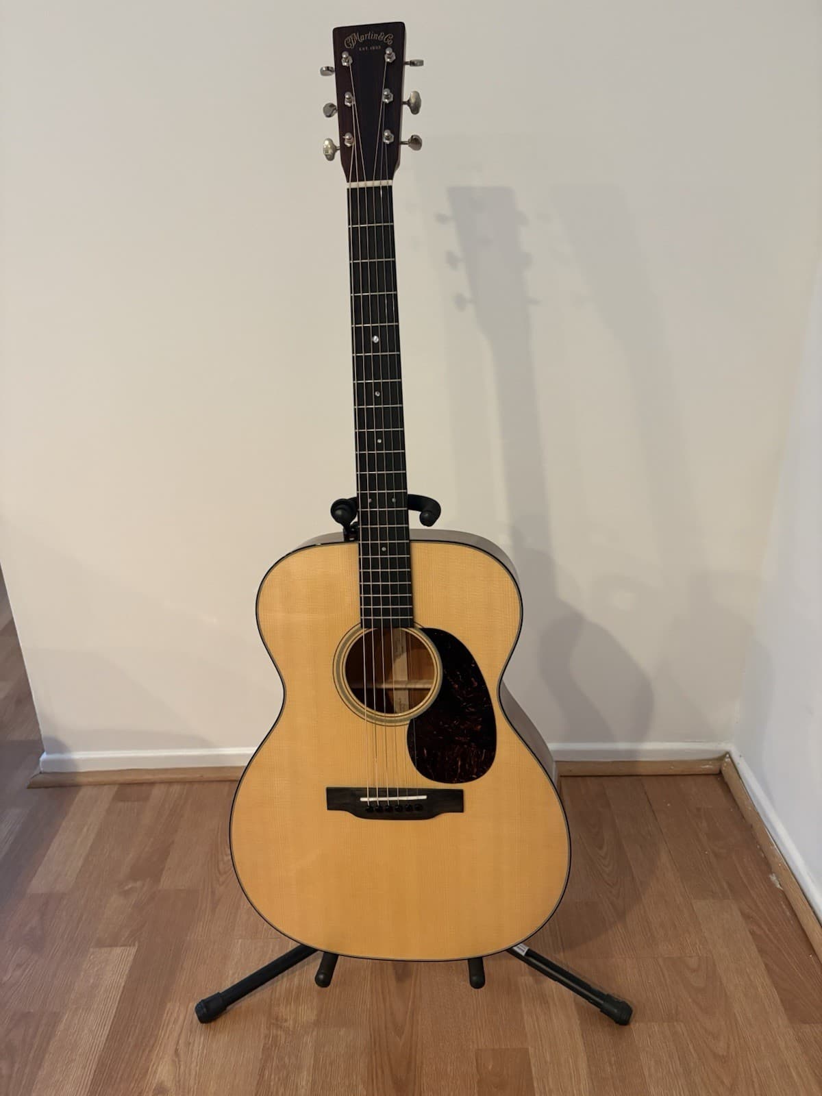 Martin 000-18 Acoustic Guitar Natural