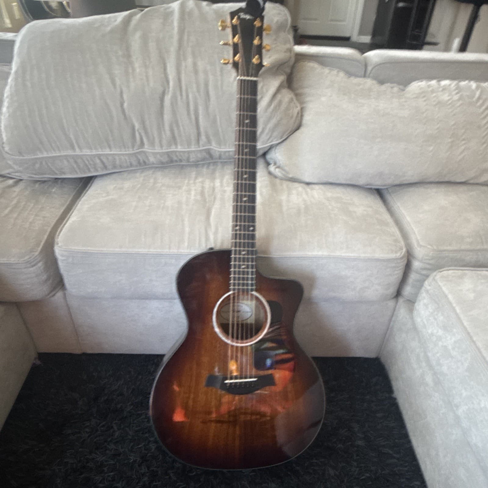 6-String Cutaway Acoustic Guitar, Brown Wood Body, Right-Handed