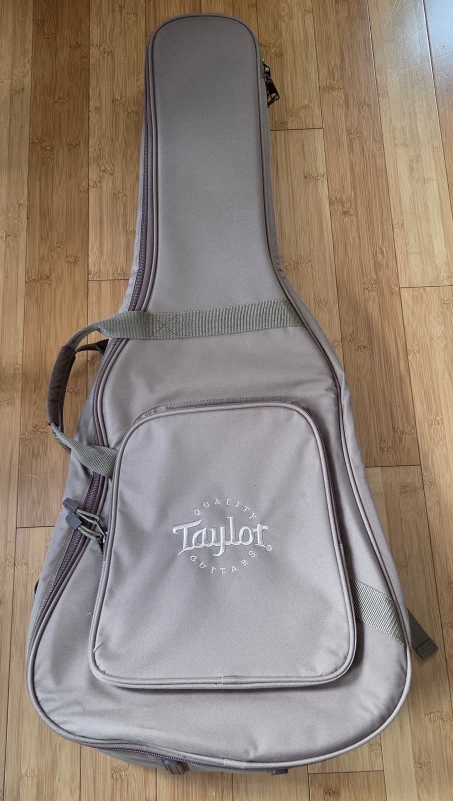 Taylor Acoustic Guitar Gigbag