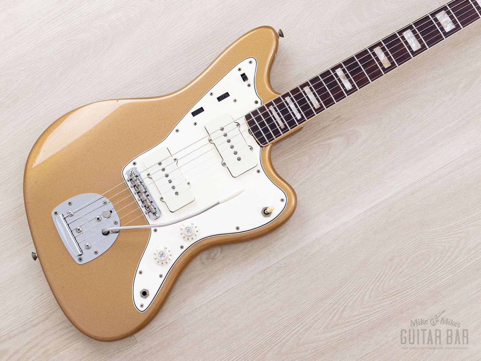 1967 Fender Jazzmaster Vintage Offset Guitar Firemist Gold w/ Case