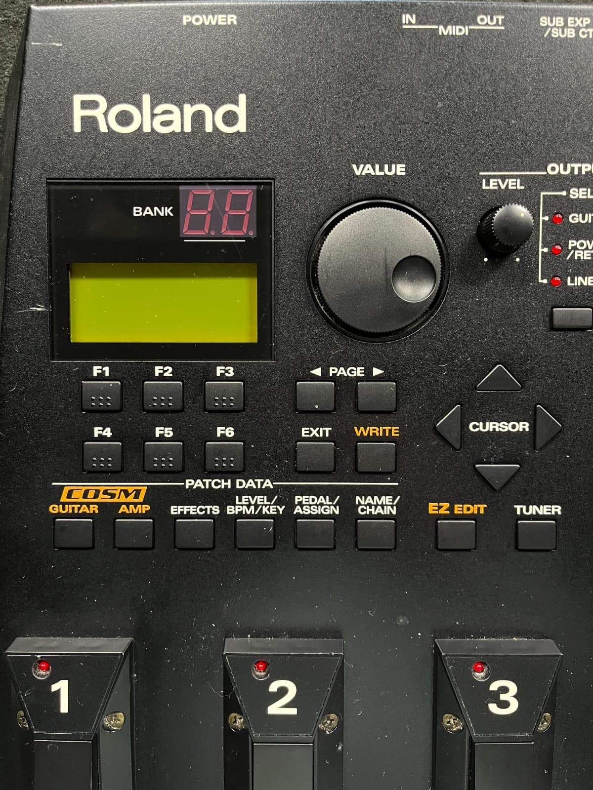 Roland VG-88 Multi-Effects Guitar Effects Pedal V-Guitar System W/Cord