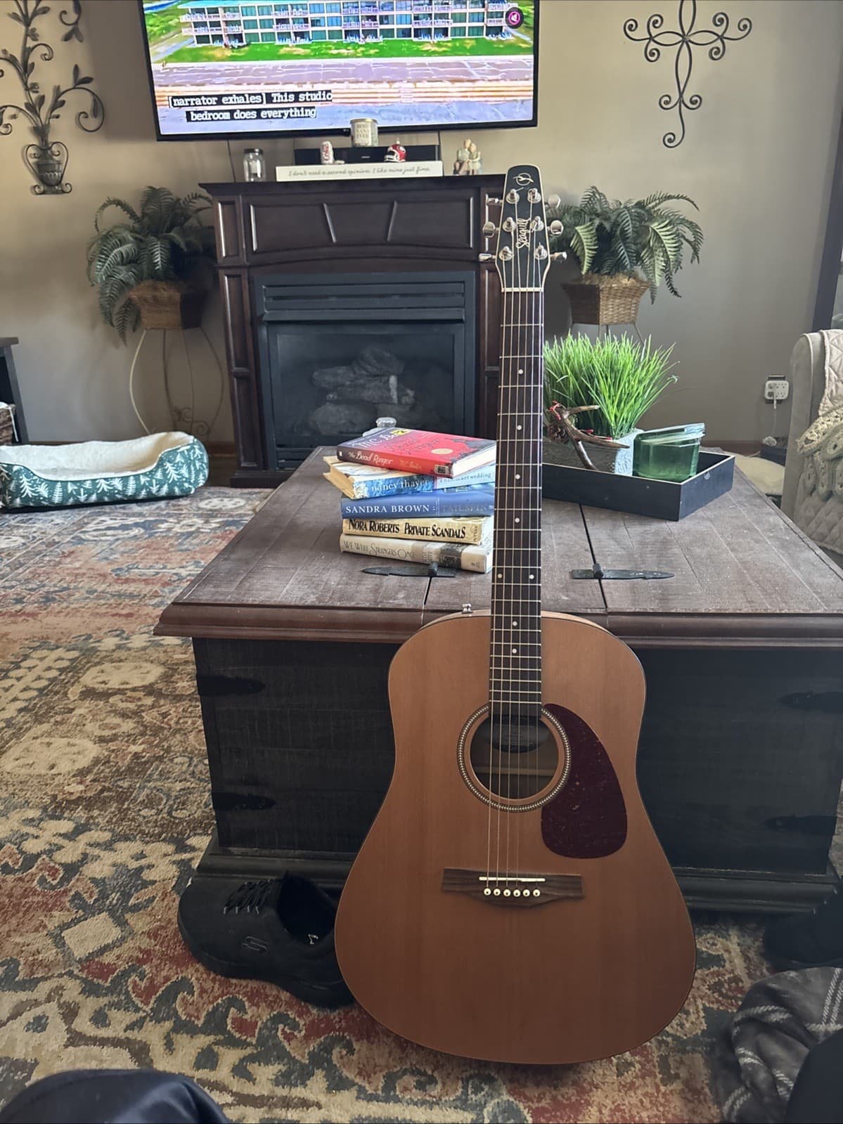 Seagull S6 Original Dreadnought Acoustic Guitar, Solid Cedar Top