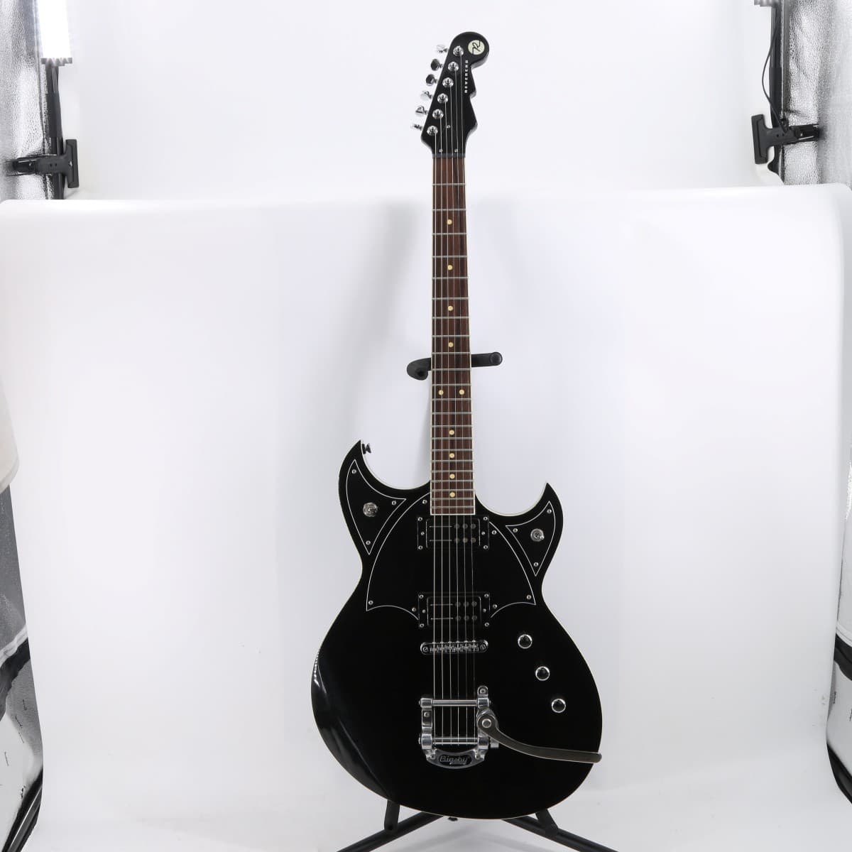 REVEREND Reeves Gabrels Spacehawk Black Right Handed Electric Guitar (FPP012115)