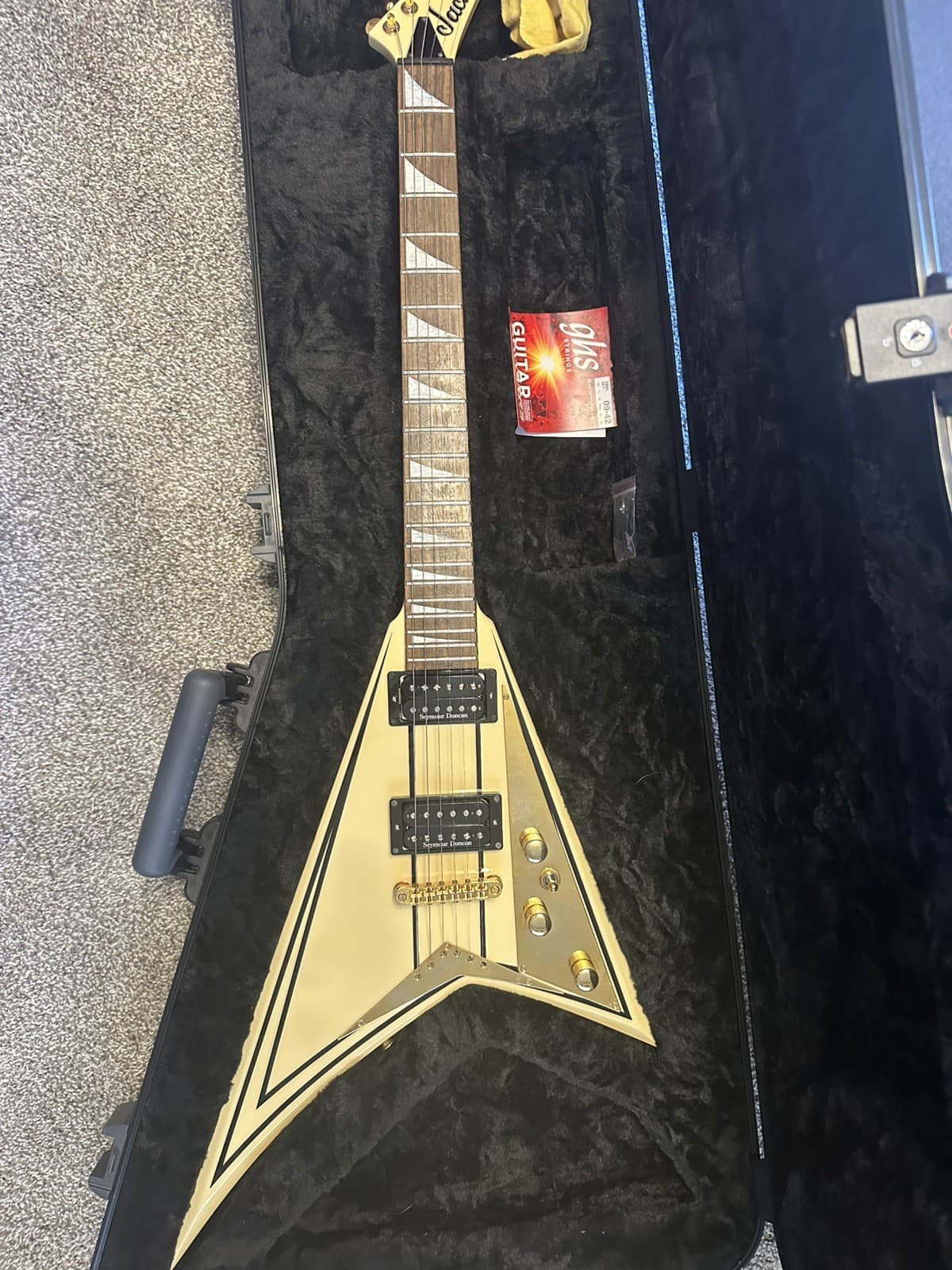 Jackson Rhoads RR5 MIJ near mint is with Jackson hard case