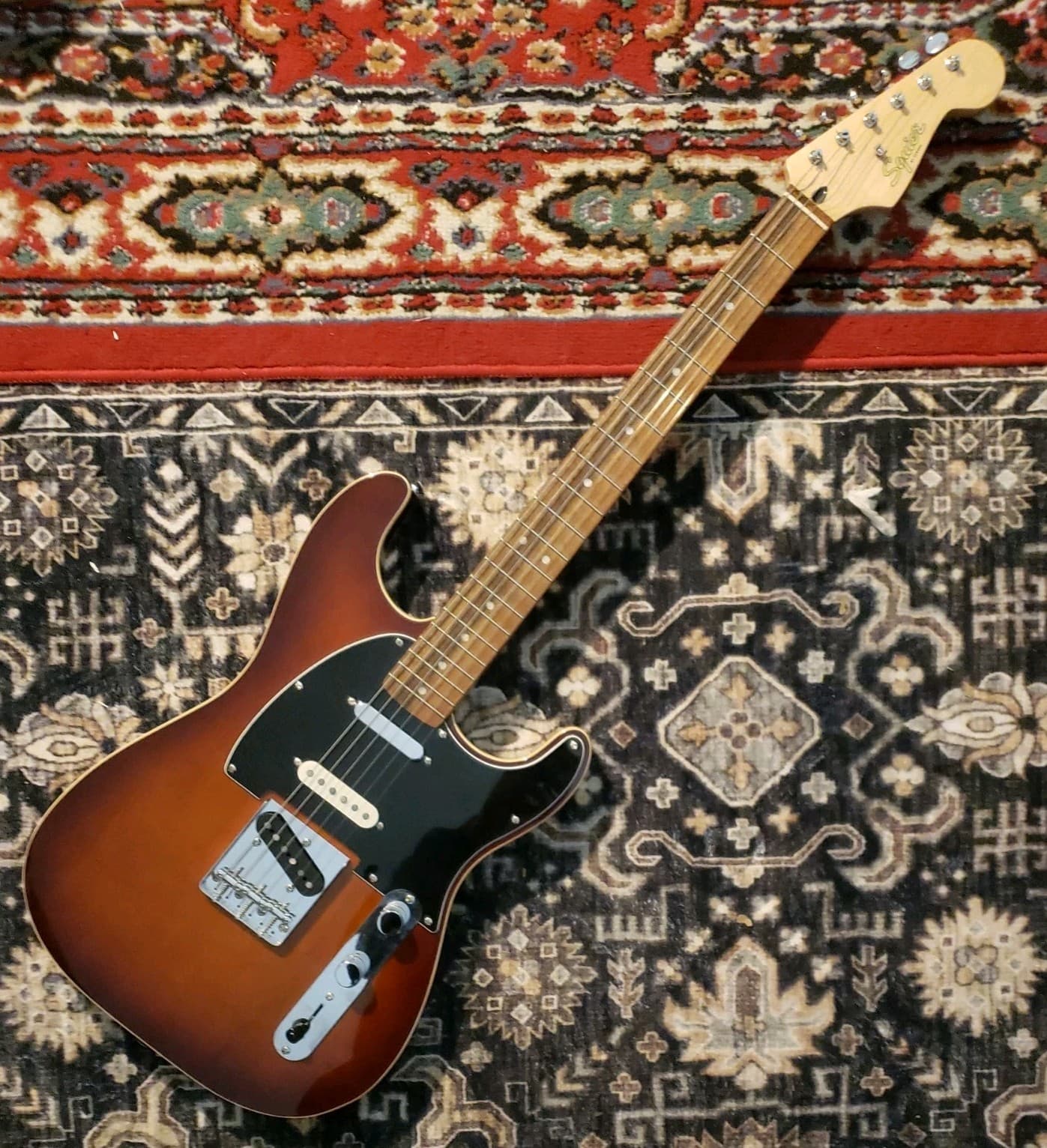 Squier Fender Paranormal Custom Nashville Stratocaster 6 String Electric Guitar