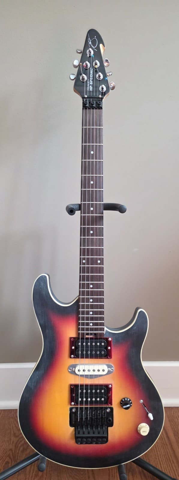 Peavey HP Special "early 2000's" Guitar - Colorotne with Gig Bag