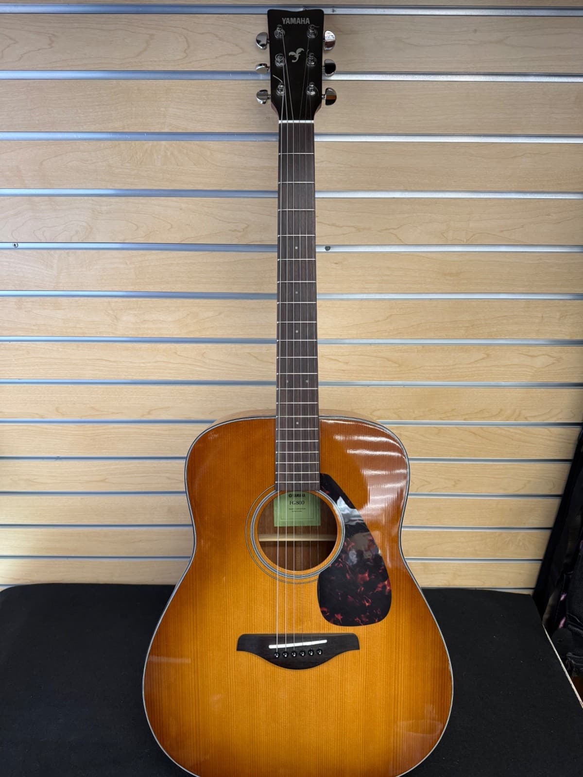 YAMAHA FG800 FOLK ACOUSTIC GUITAR SAND BURST W/ GIG BAG