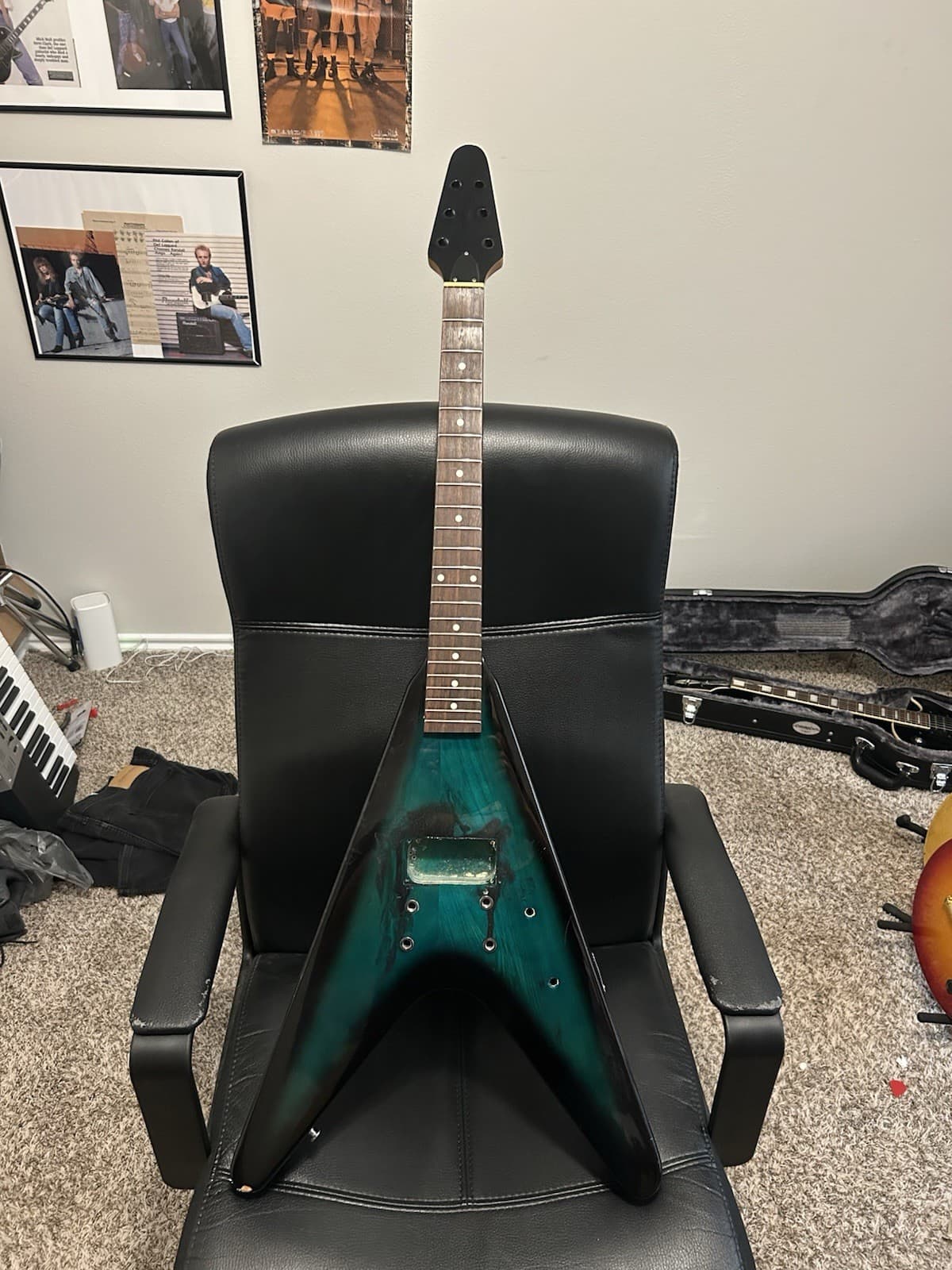 Flying V Project Guitar Husk
