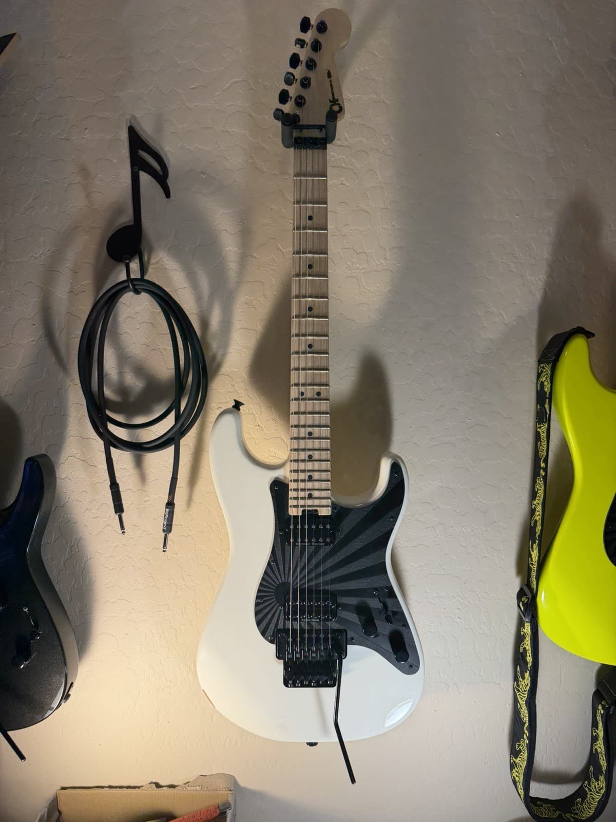 Charvel So-Cal Pro Mod Electric Guitar Snow White Maple Fretboard