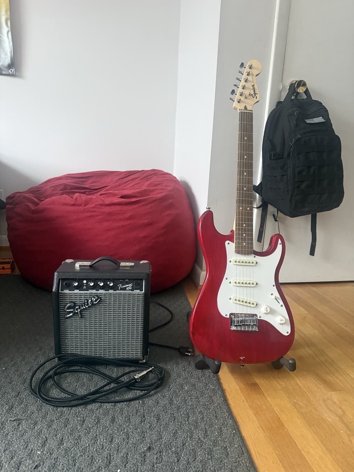 Mini Squier Electric Guitar Red Solid Body 6 String w/ Amplifier & Cable
