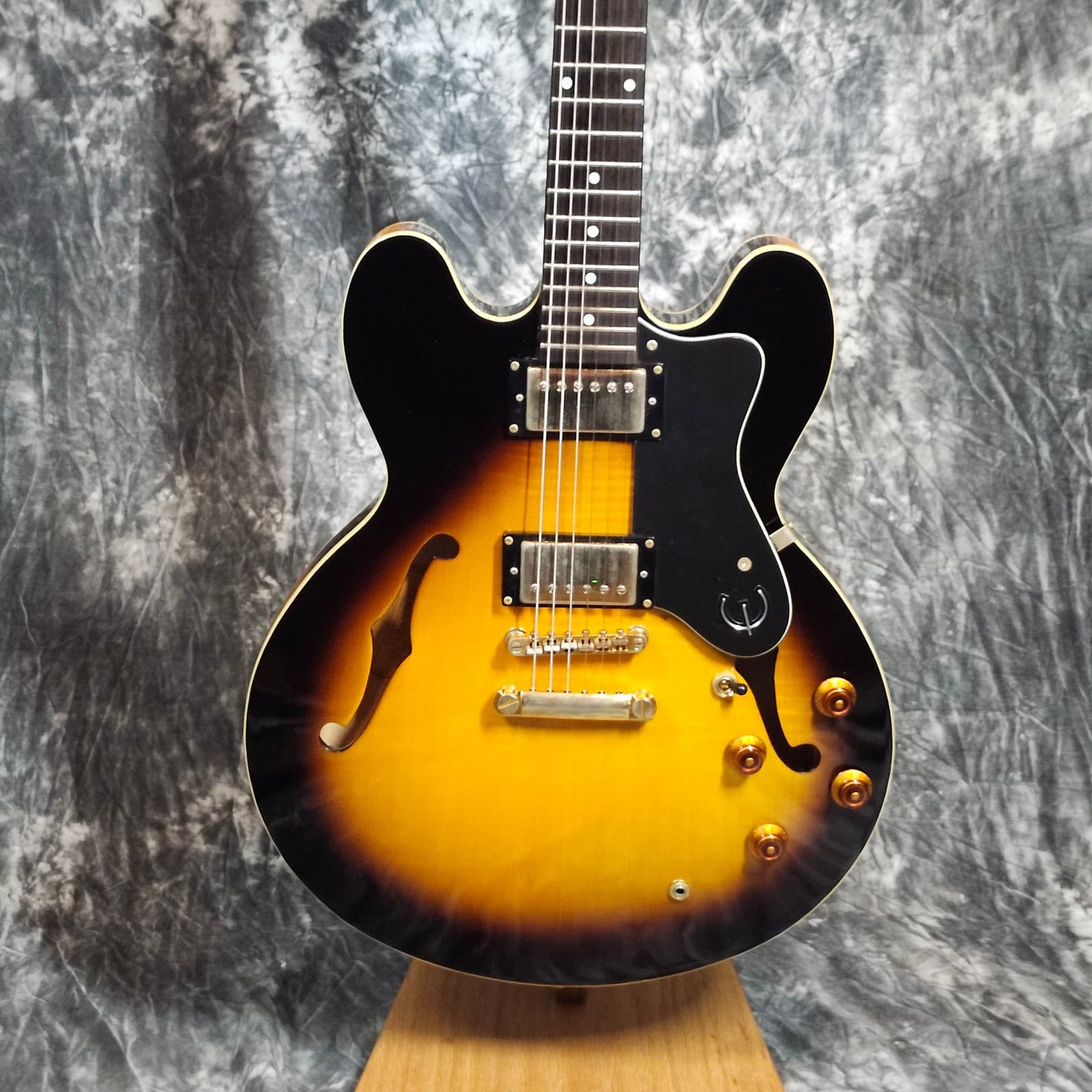 Epiphone Dot Deluxe VS w/HSC