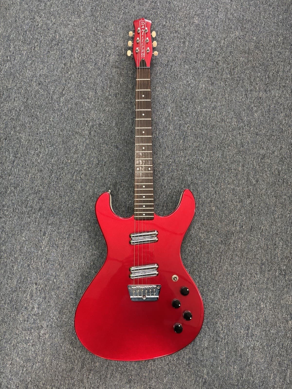 Danelectro Hodad Electric Guitar - Made In Korea - Metallic Red