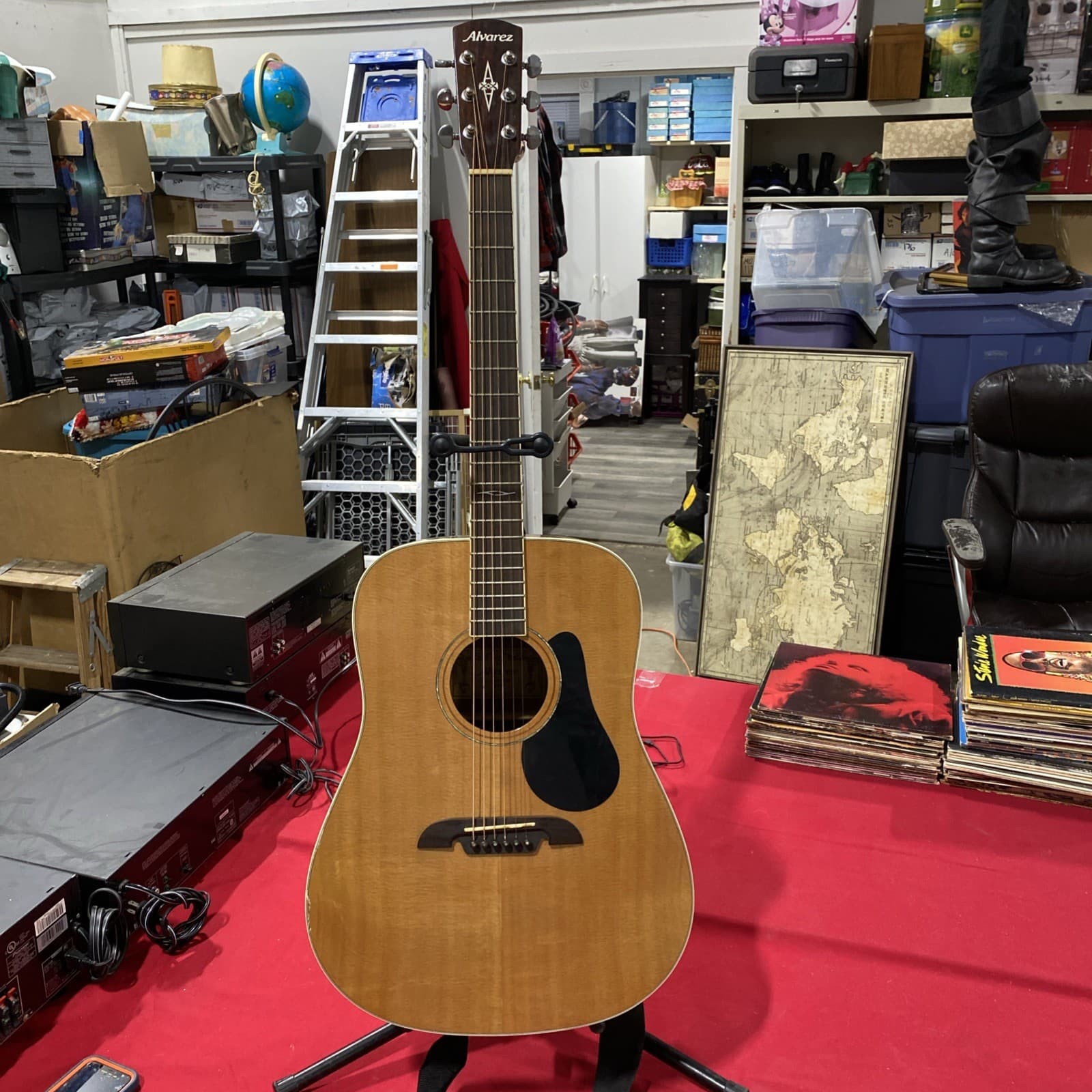 Alvarez AD60 Dreadnought Acoustic Guitar - Natural