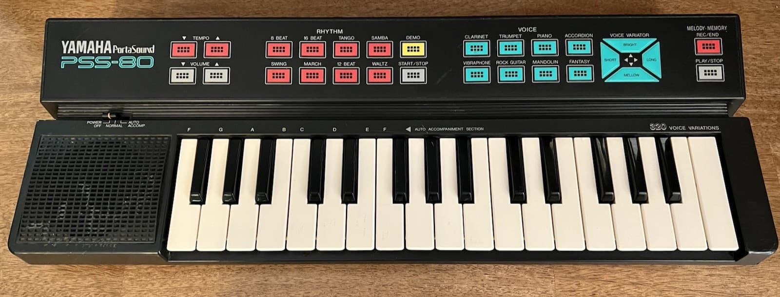 Vintage Yamaha PSS-80 Keyboard PortaSound Electronic Synthesizer Piano - WORKS!